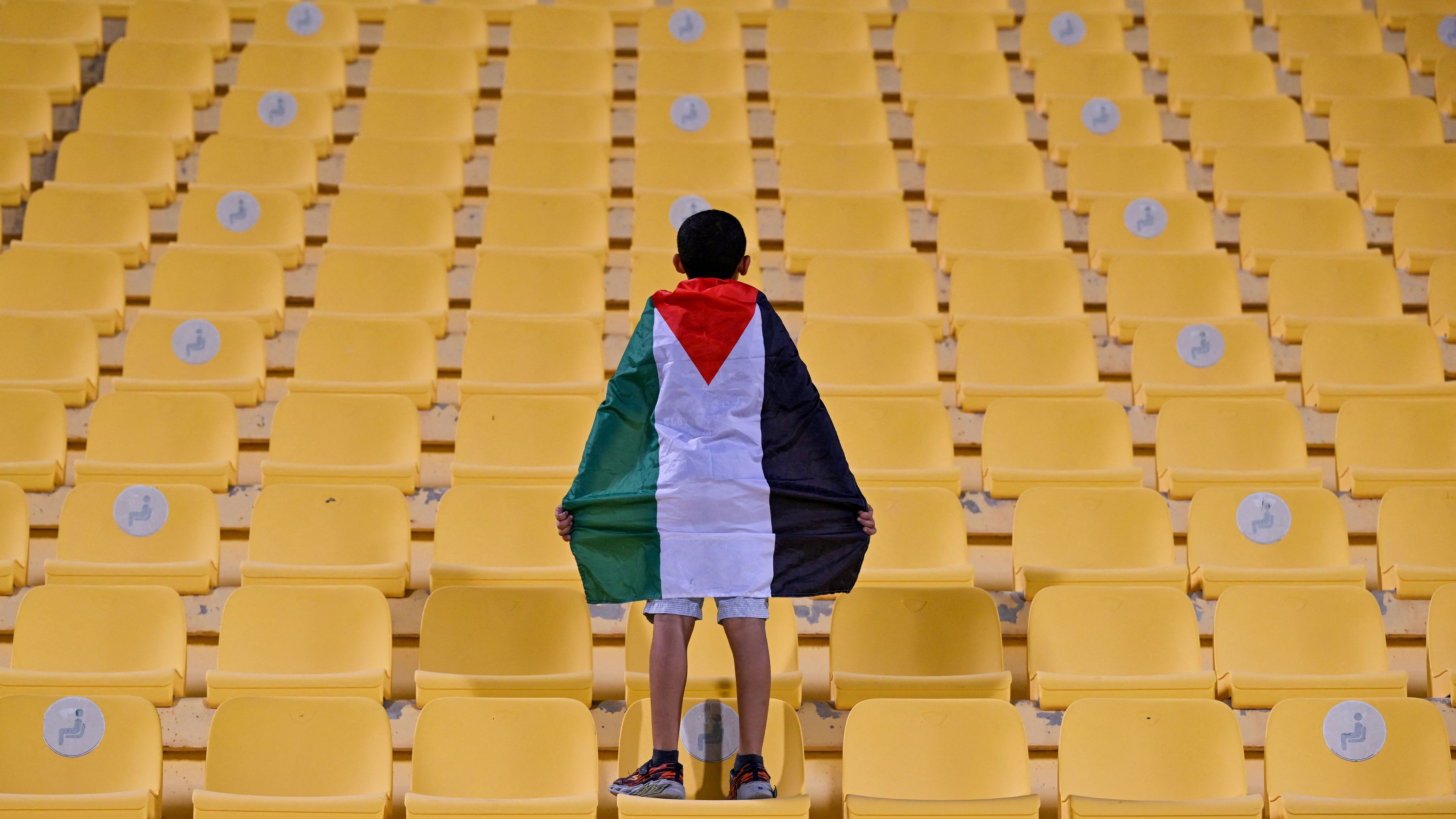 TOPSHOT-FBL-ARAB-CUP-2025-PLE-LBY