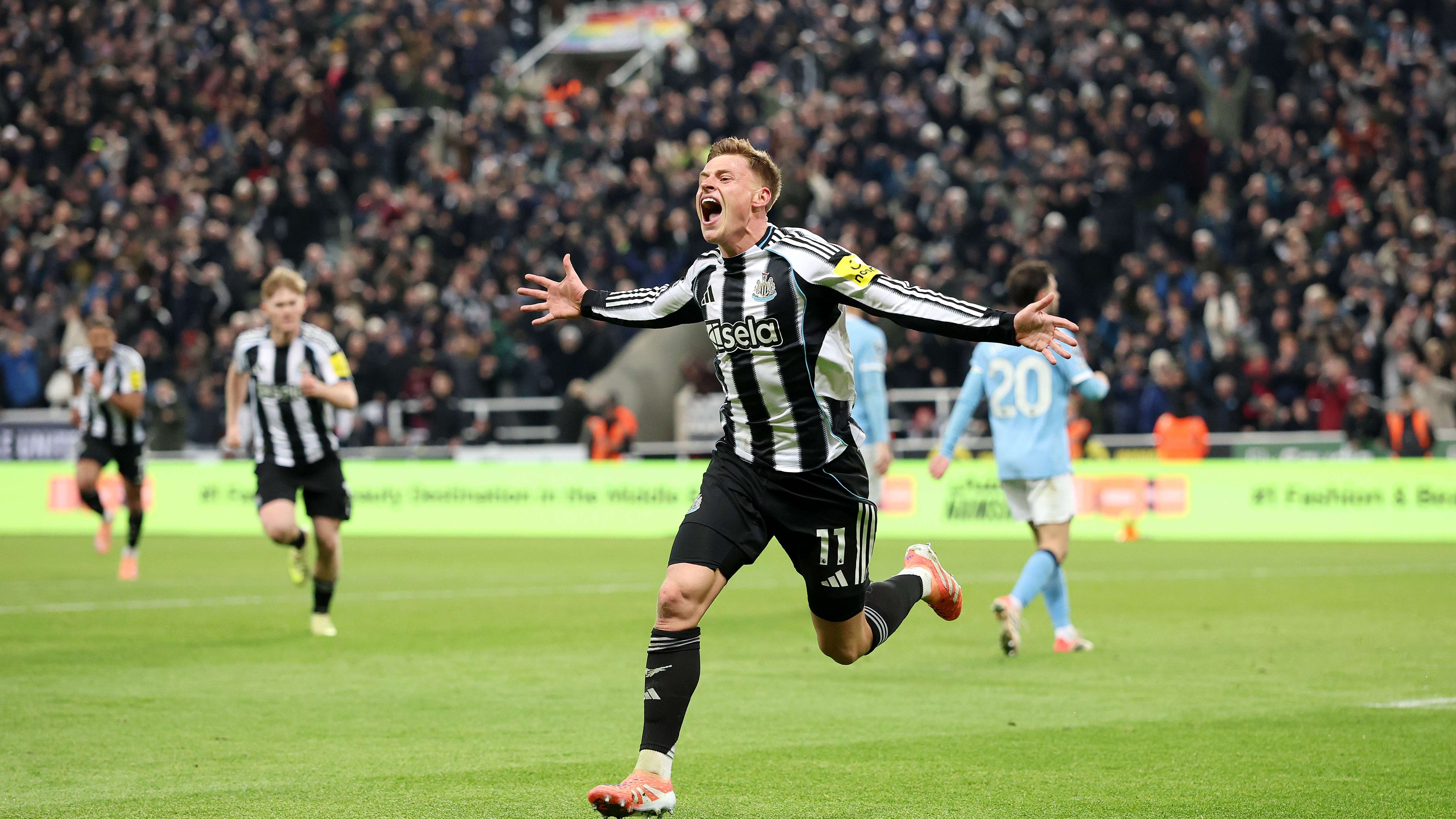 Newcastle United v Manchester City - Premier League