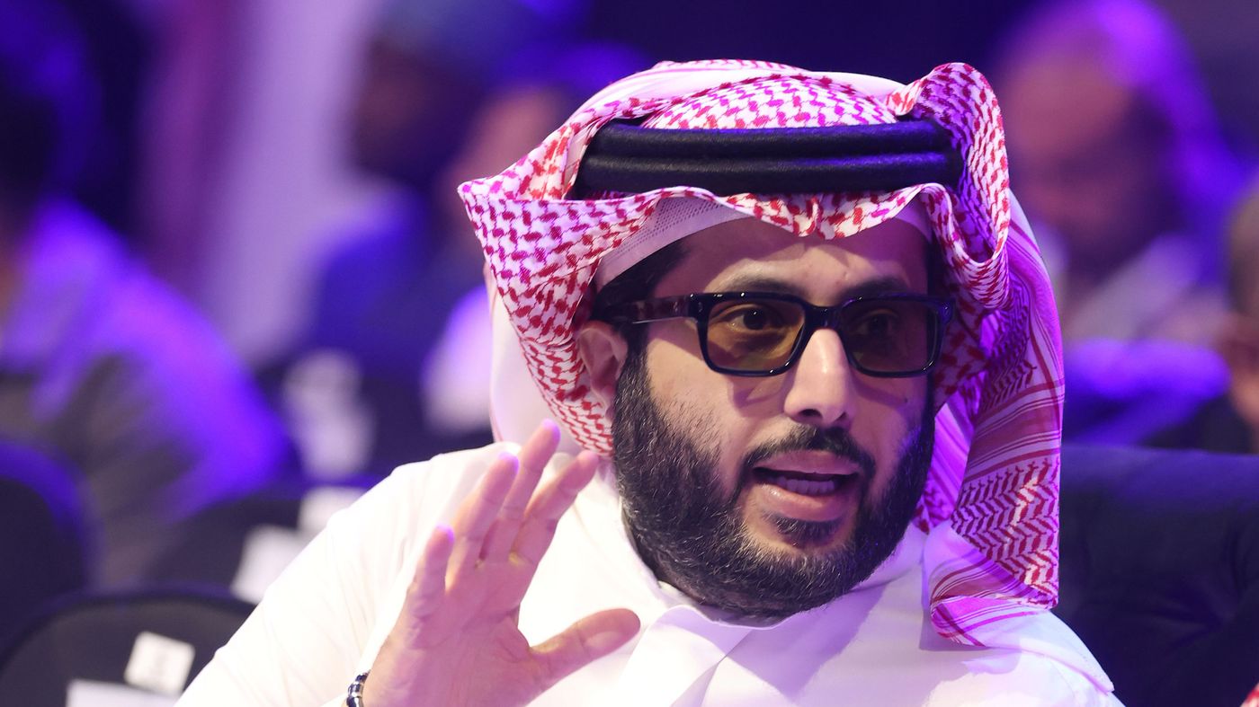 بأمنية قديمة.. تركي آل الشيخ يتفاعل مع إقالة أموريم