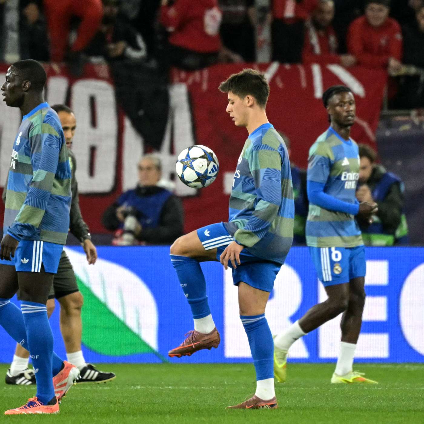 FBL-EUR-C1-OLYMPIAKOS-REAL MADRID