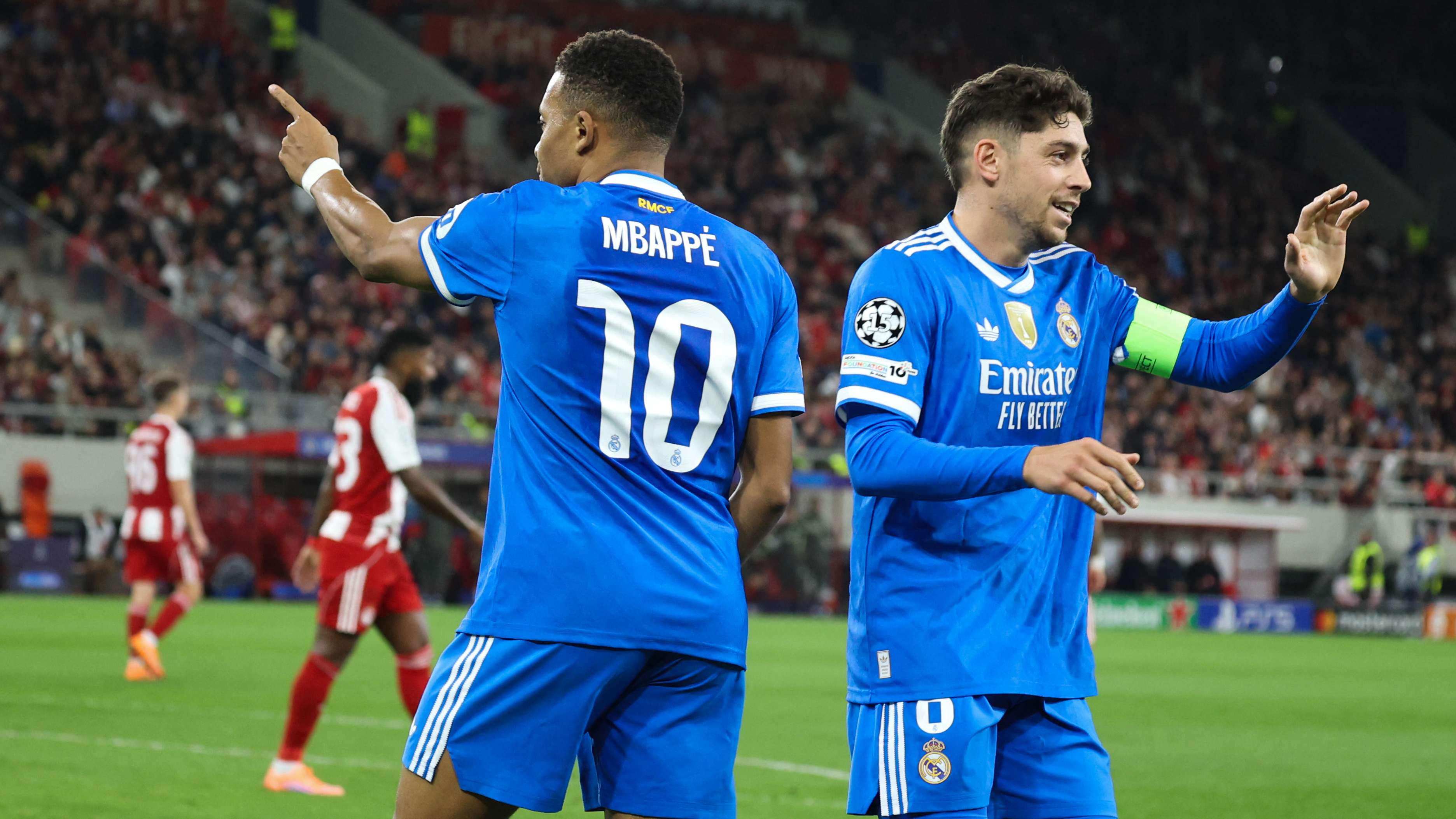 FBL-EUR-CHL-OLYMPIAKOS-REAL MADRID