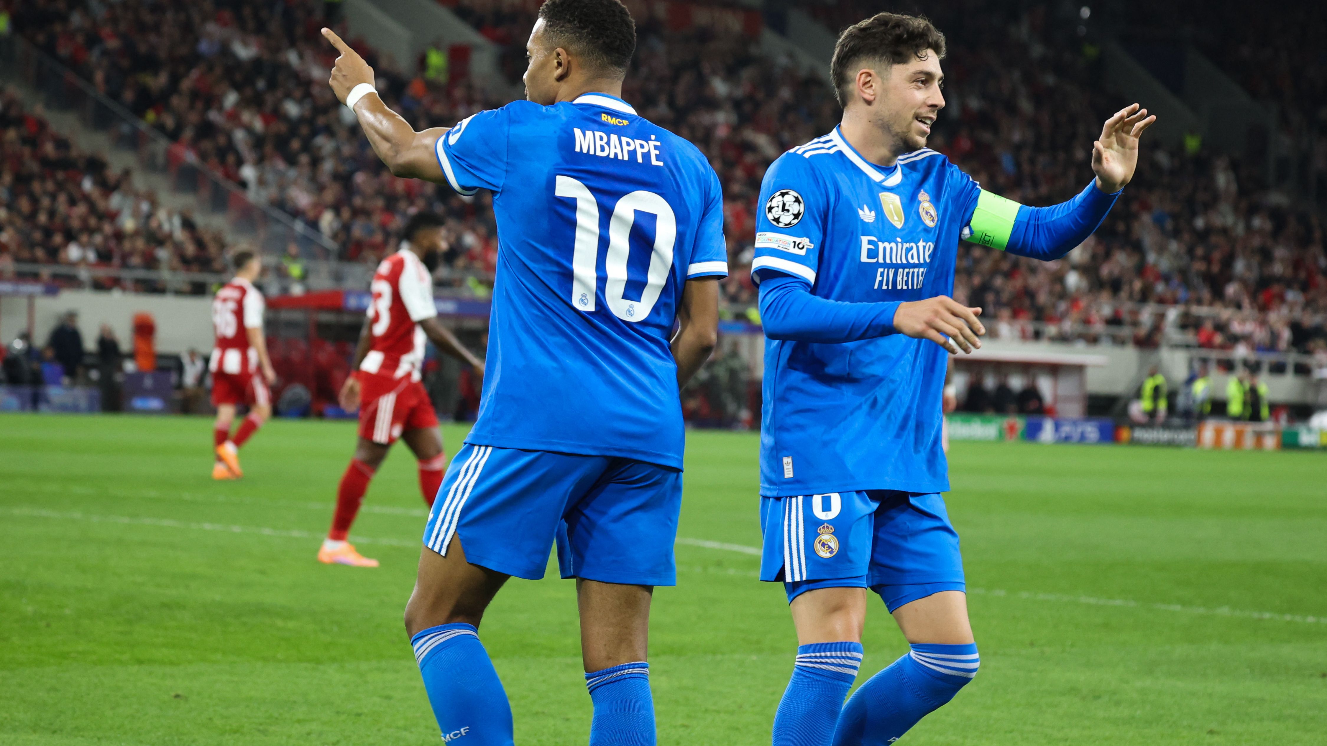 Real Madrid à Athènes: Valverde, Vinicius et Mbappé stars du match de Champions League