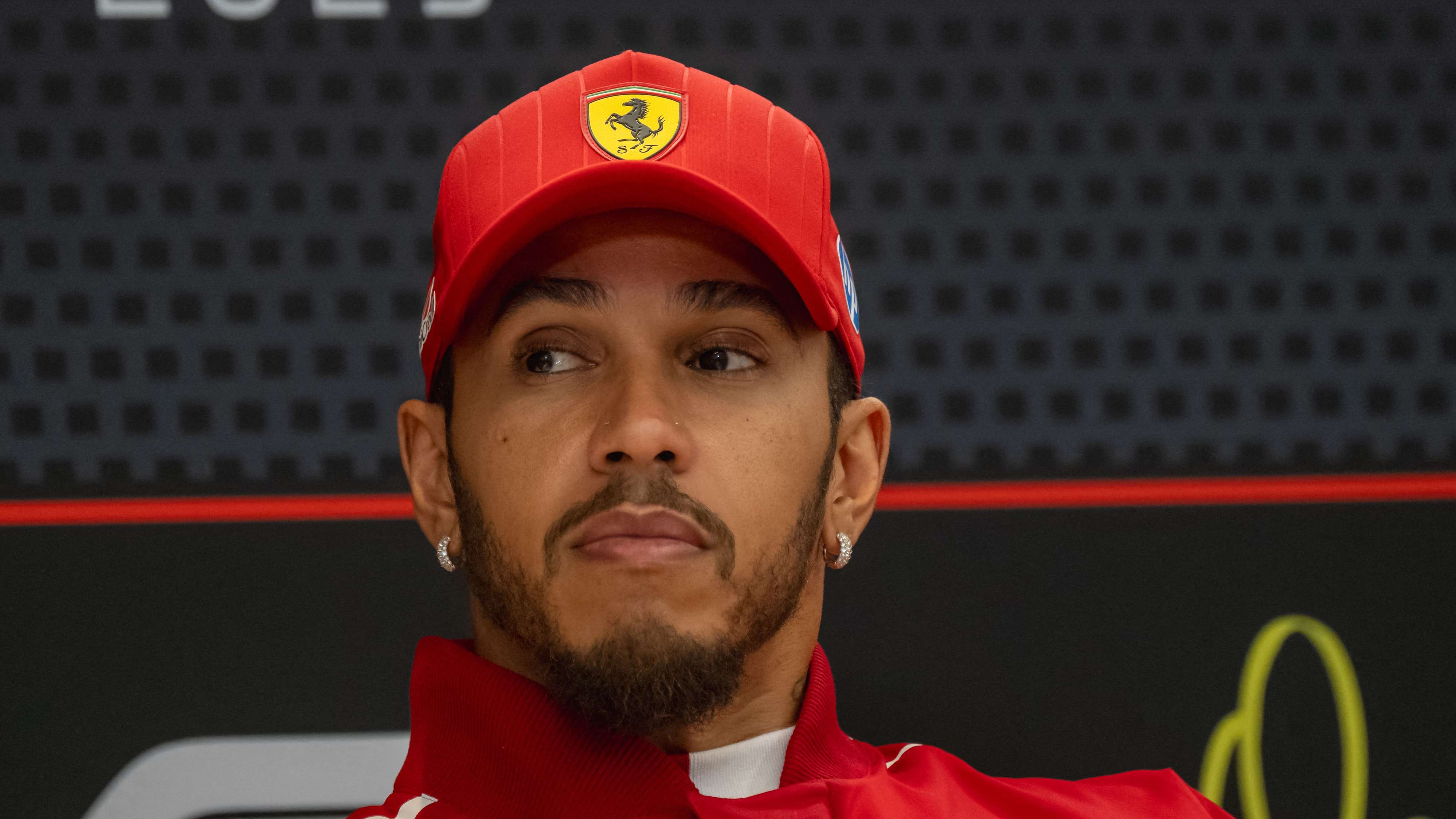 AUTO-PRIX-F1-QAT-PRESSER