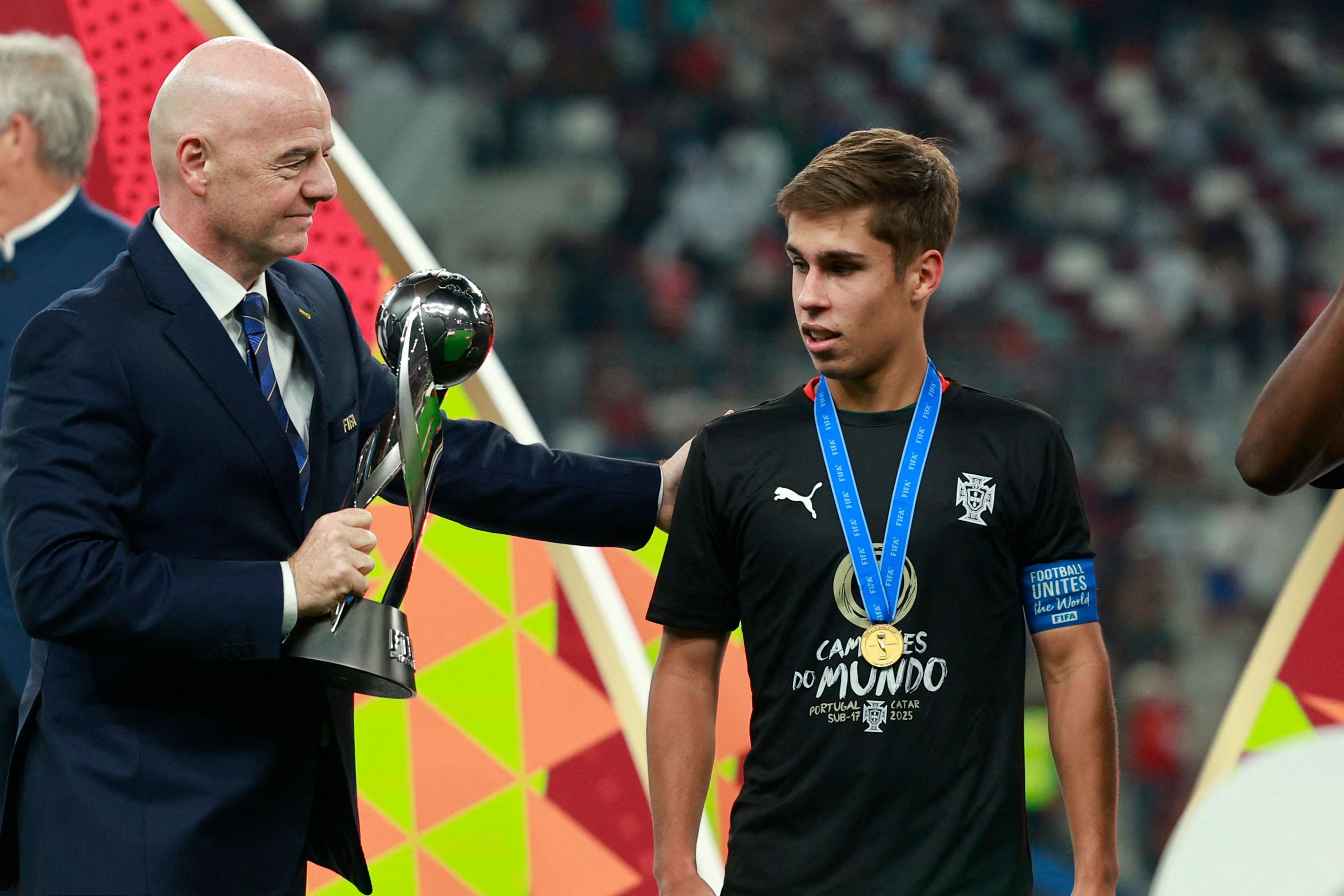 FBL-U17-WC-2025-POR-AUT-PODIUM