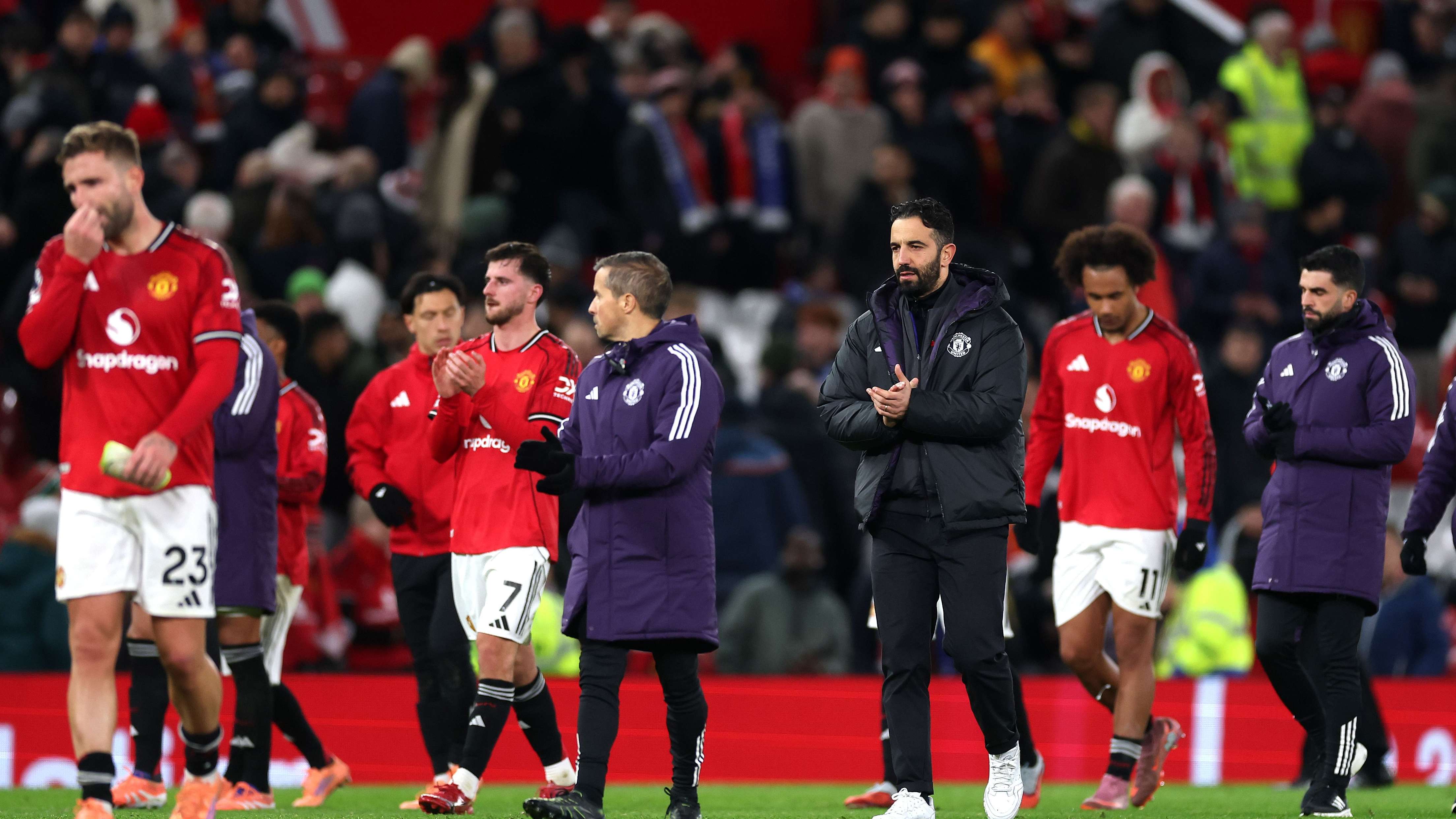 Manchester United v Everton - Premier League