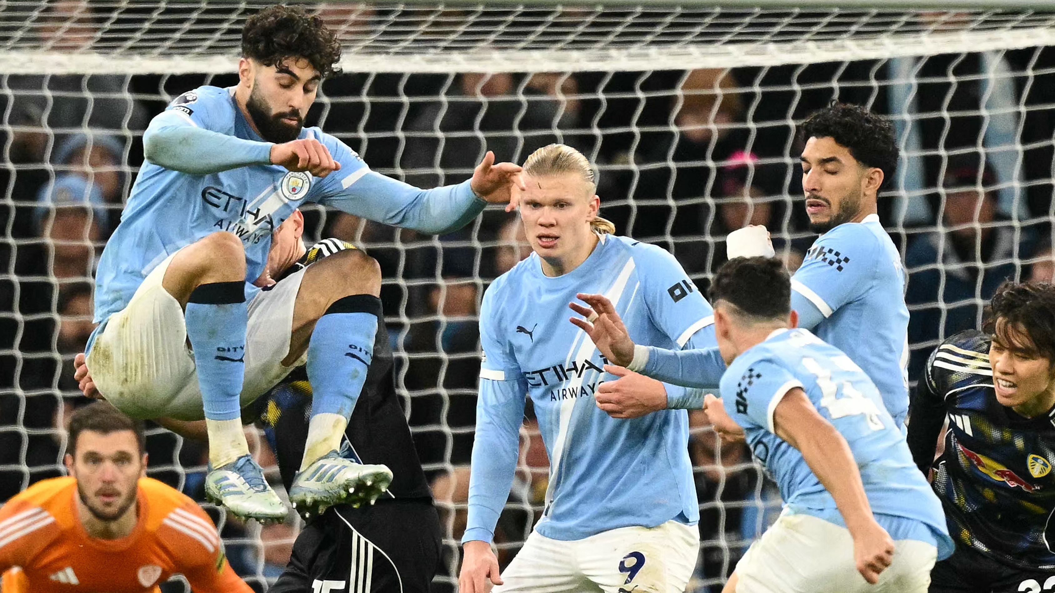 ريال مدريد وبايرن ميونخ يتحركان نحو صخرة السيتي