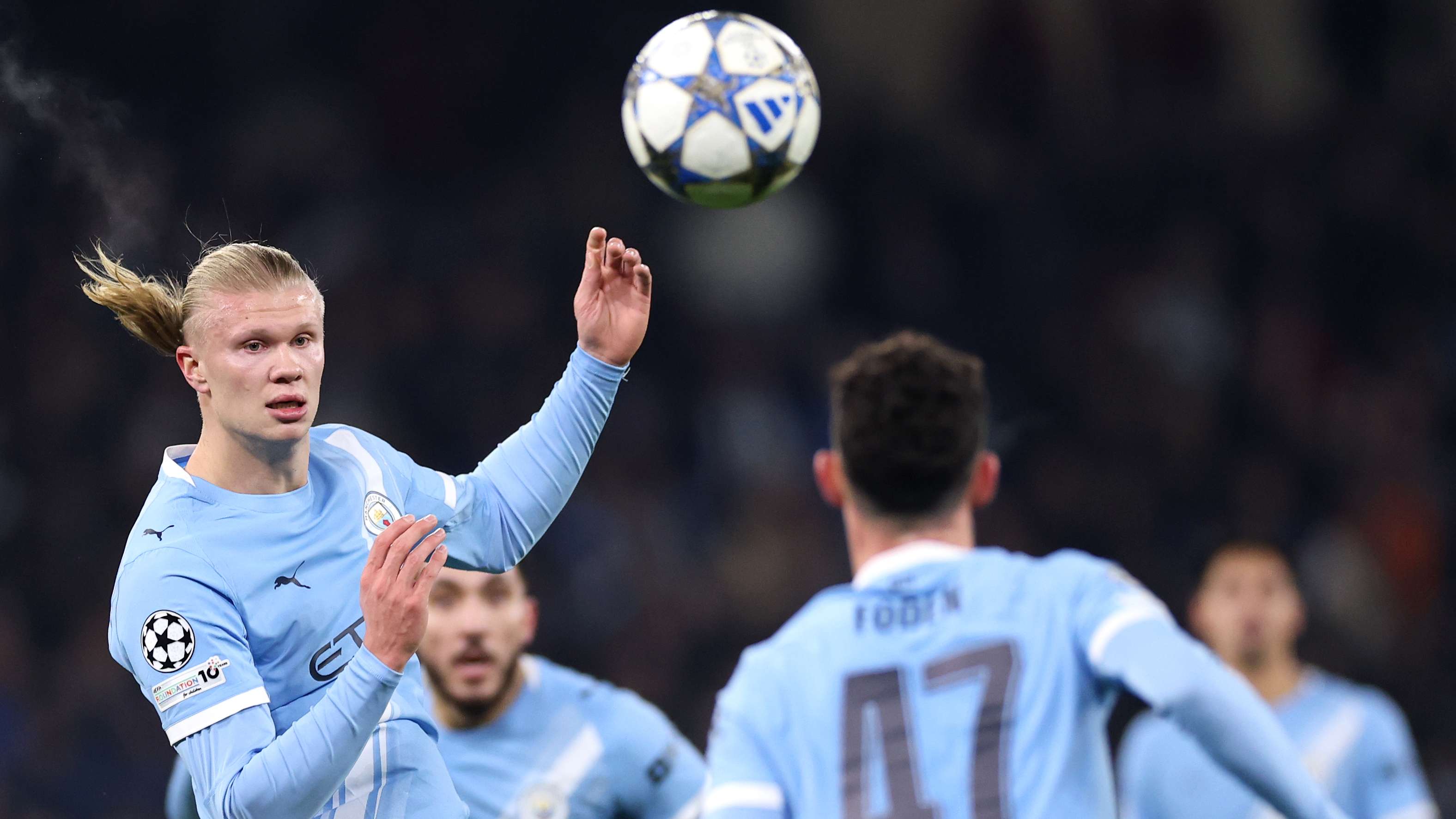 Manchester City v Bayer 04 Leverkusen - UEFA Champions League 2025/26 League Phase MD5