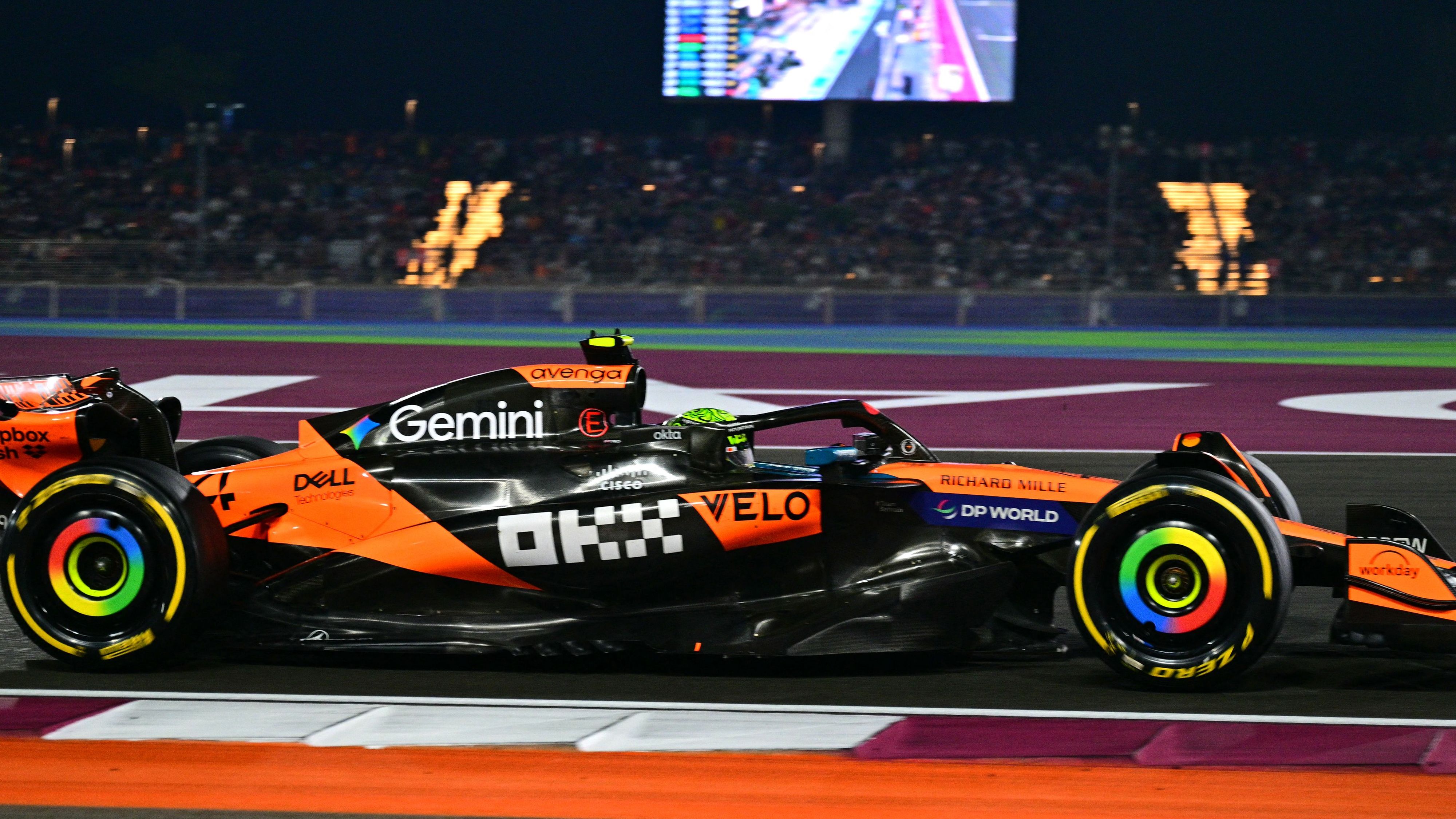 AUTO-PRIX-F1-QAT-RACE