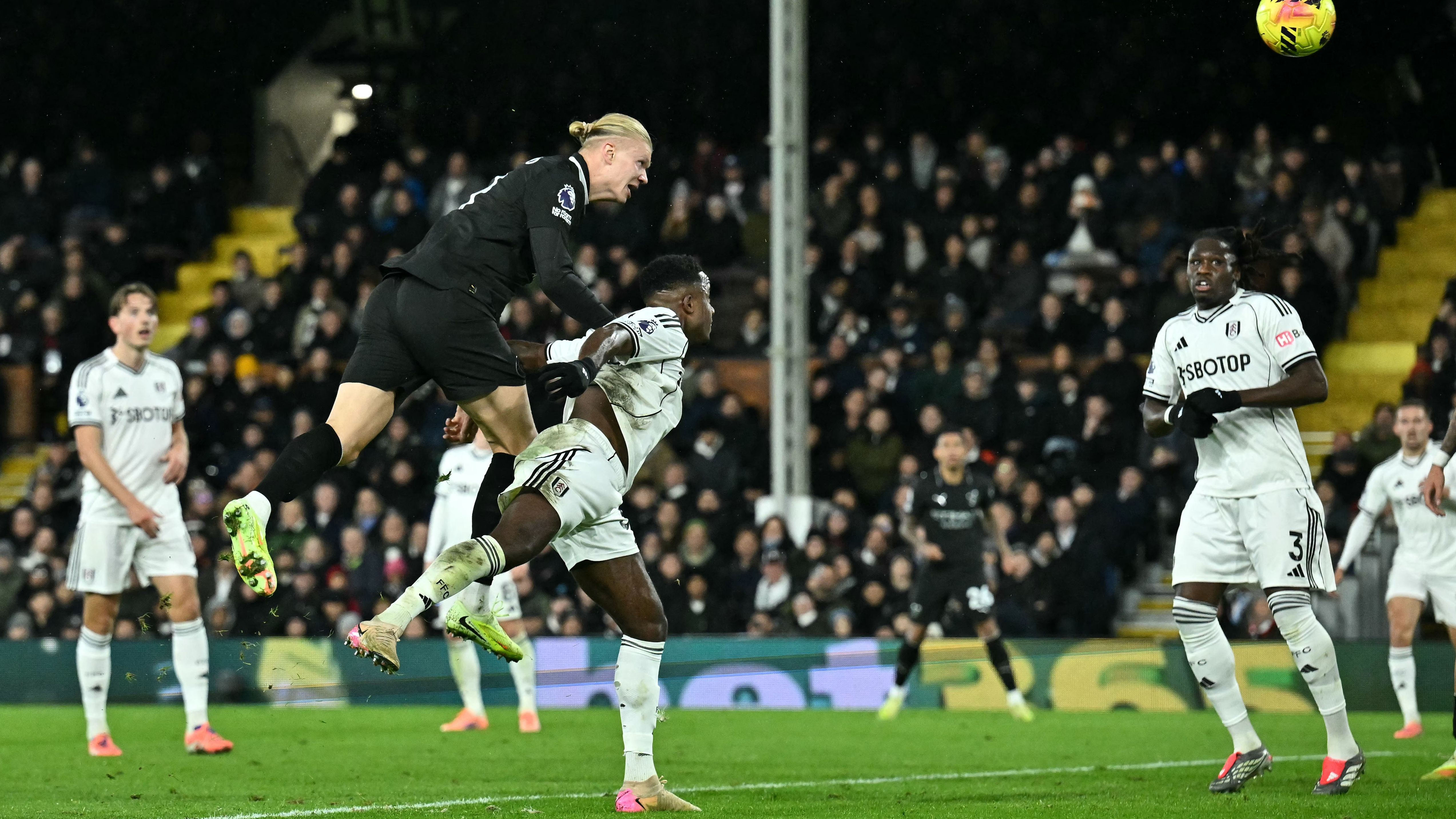 فولهام ضد مانشستر سيتي