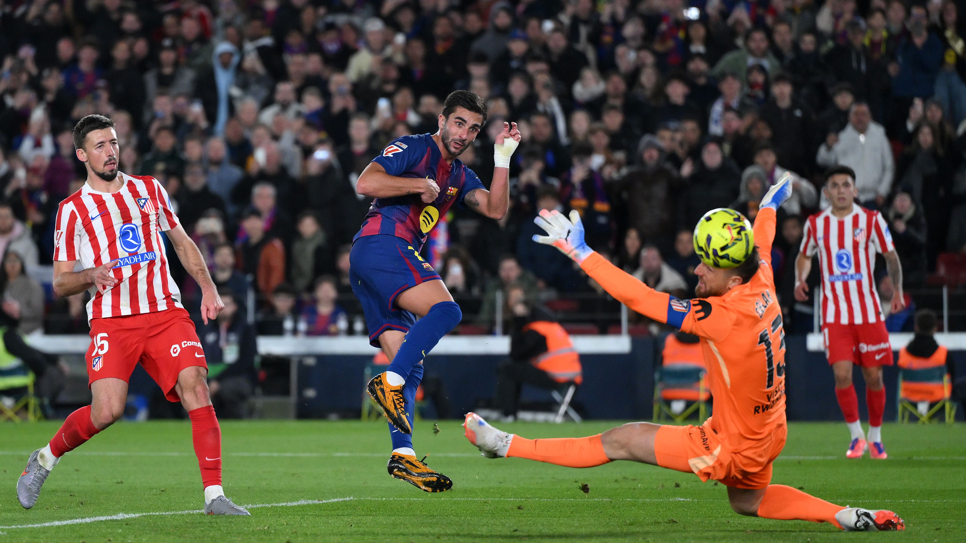 FC Barcelona v Atletico de Madrid - LaLiga EA Sports