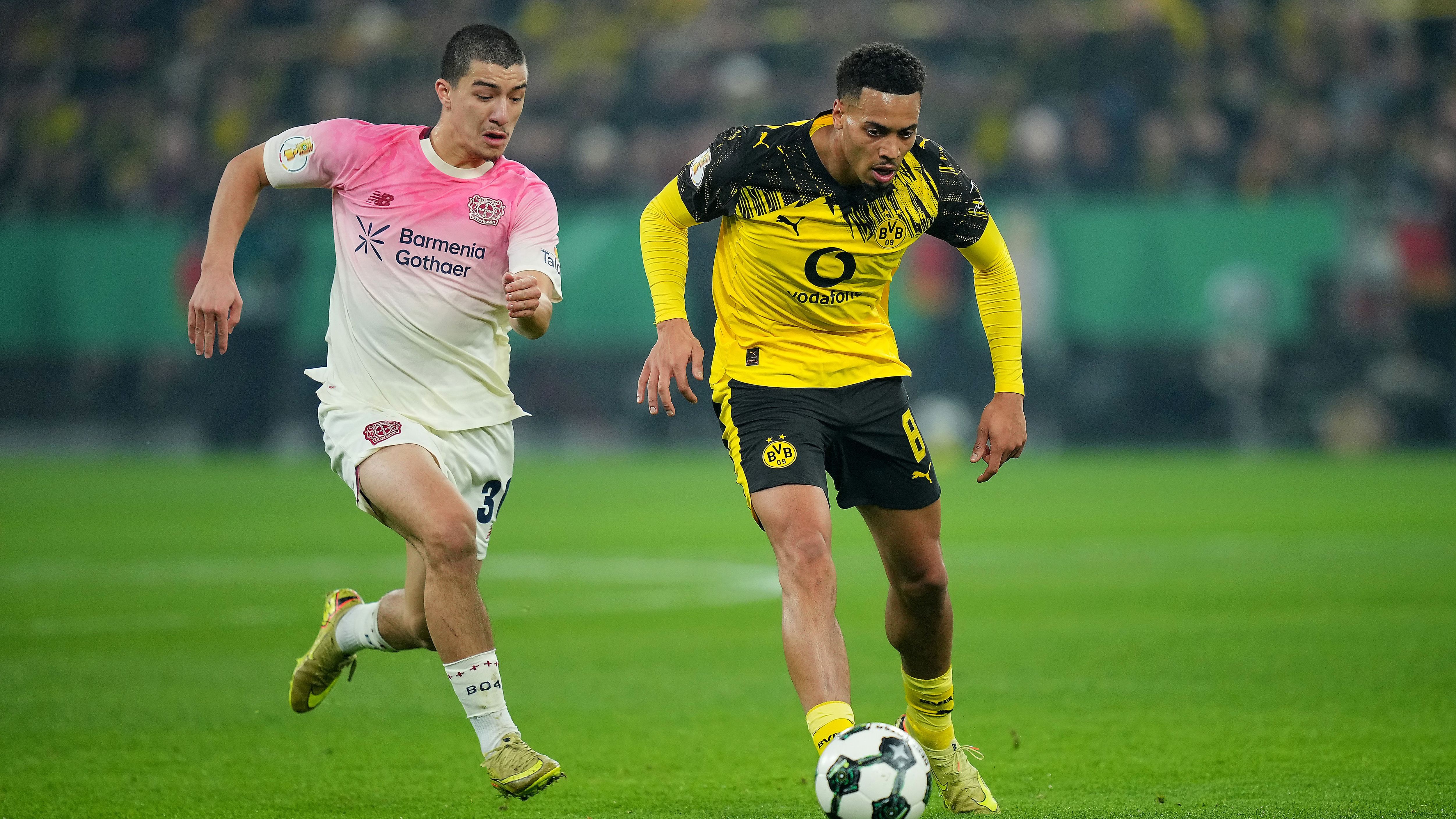Borussia Dortmund v Bayer 04 Leverkusen - DFB Cup: Round of 16