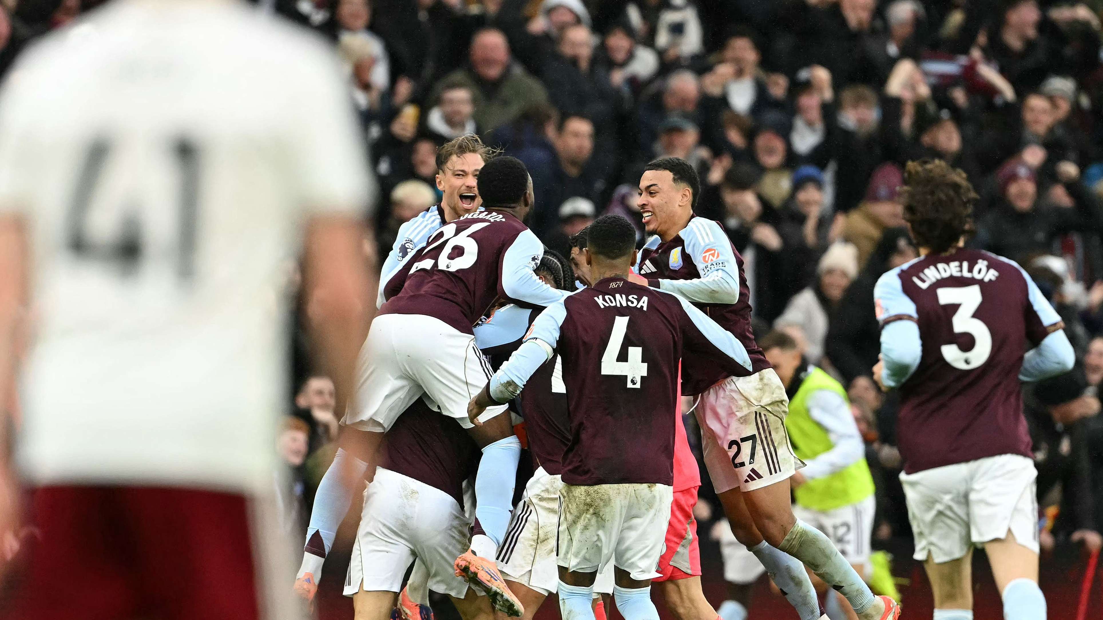 FBL-ENG-PR-ASTON VILLA-ARSENAL