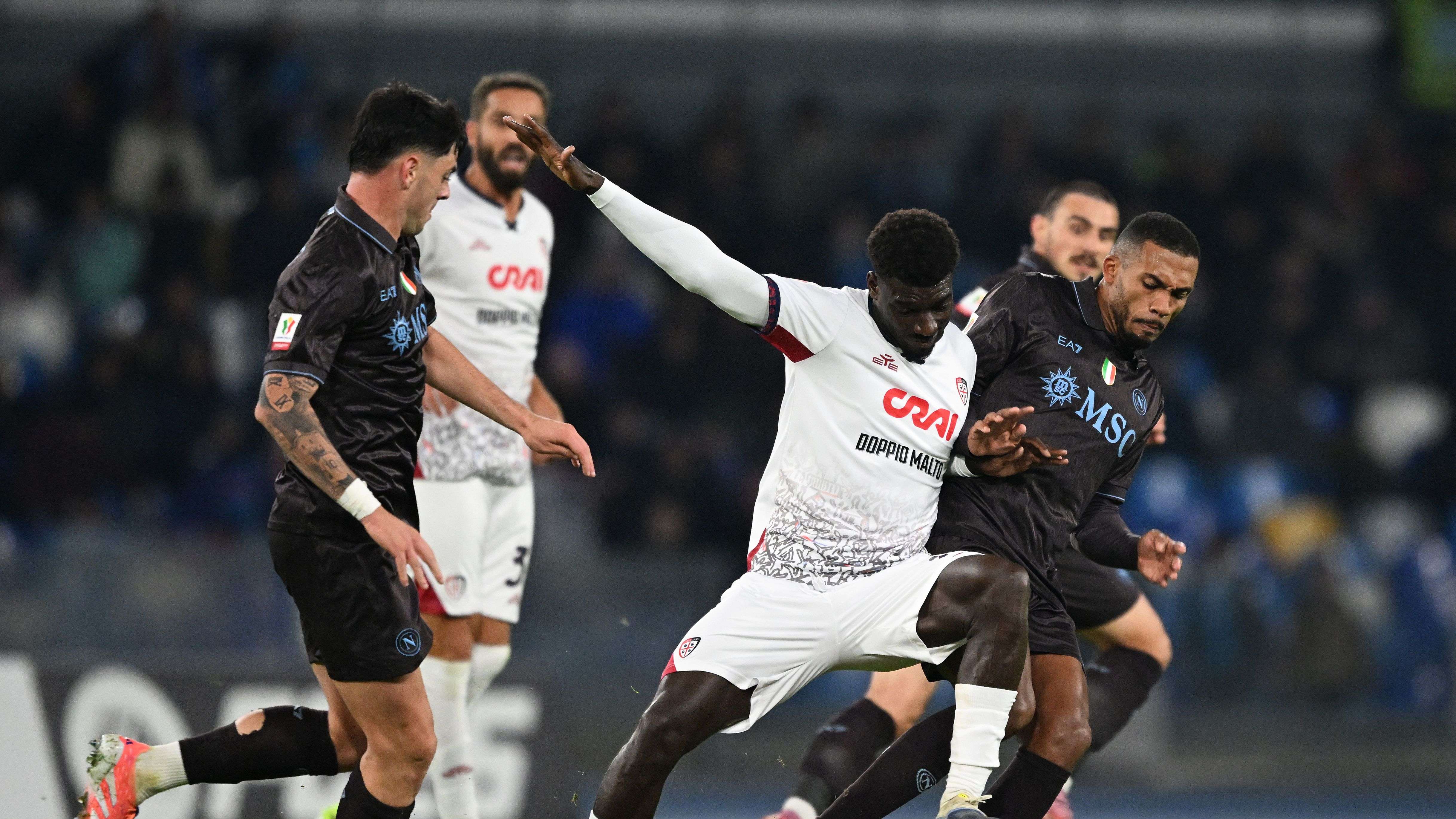 SSC Napoli v Cagliari Calcio - Coppa Italia