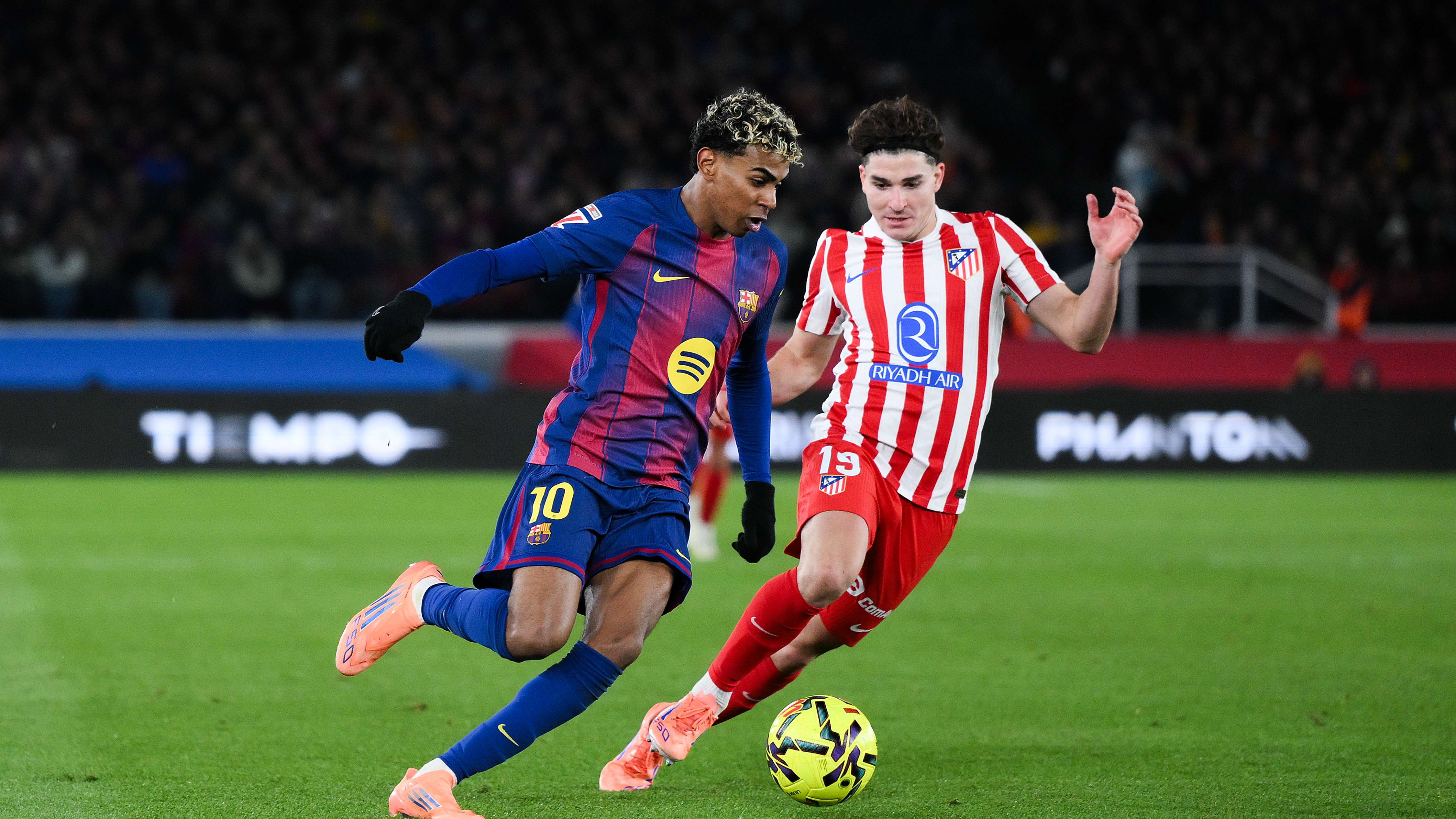 FC Barcelona v Atletico de Madrid - LaLiga EA Sports