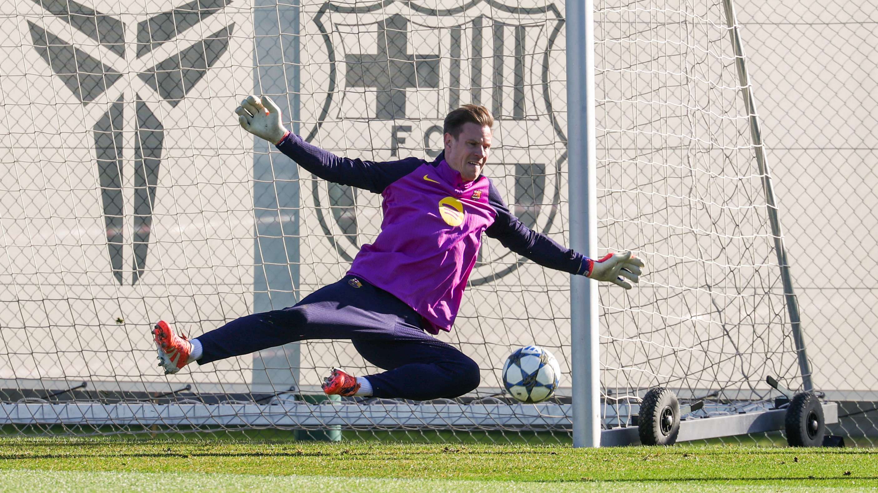 FBL-EUR-C1-BARCELONA-TRAINING