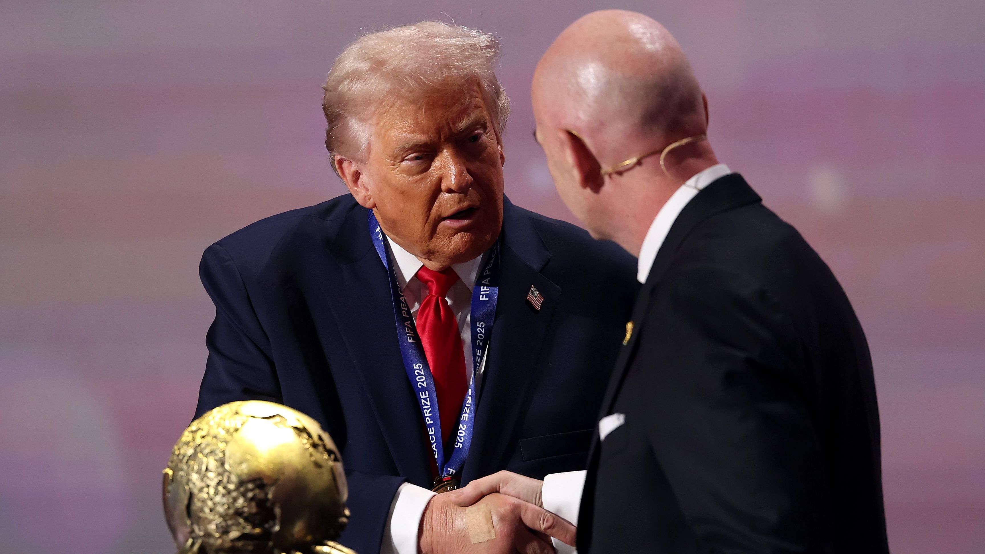 منتخب إيران يرد على تهديدات ترامب ويؤكد حضوره في كأس العالم 2026