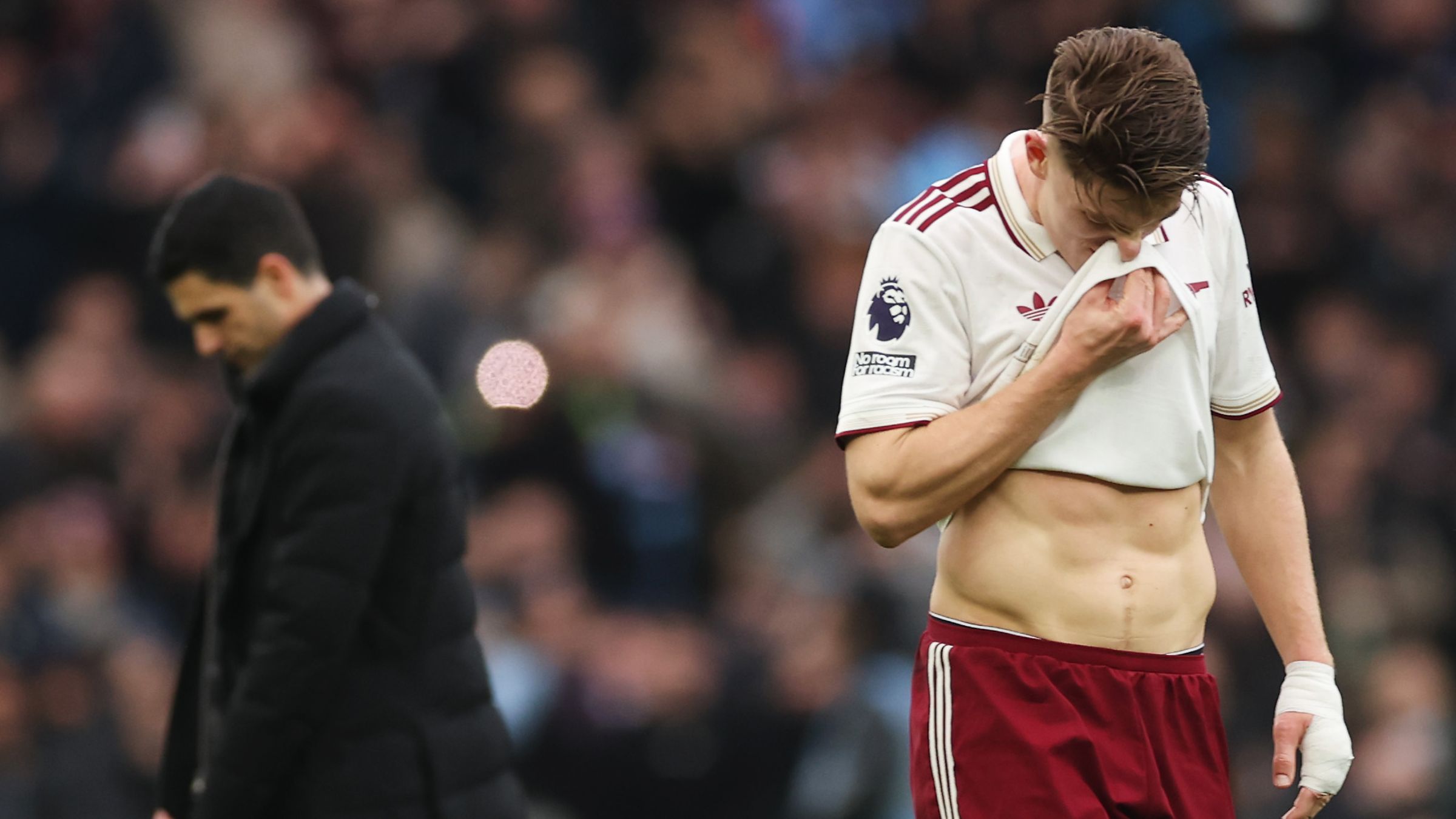 Aston Villa v Arsenal - Premier League