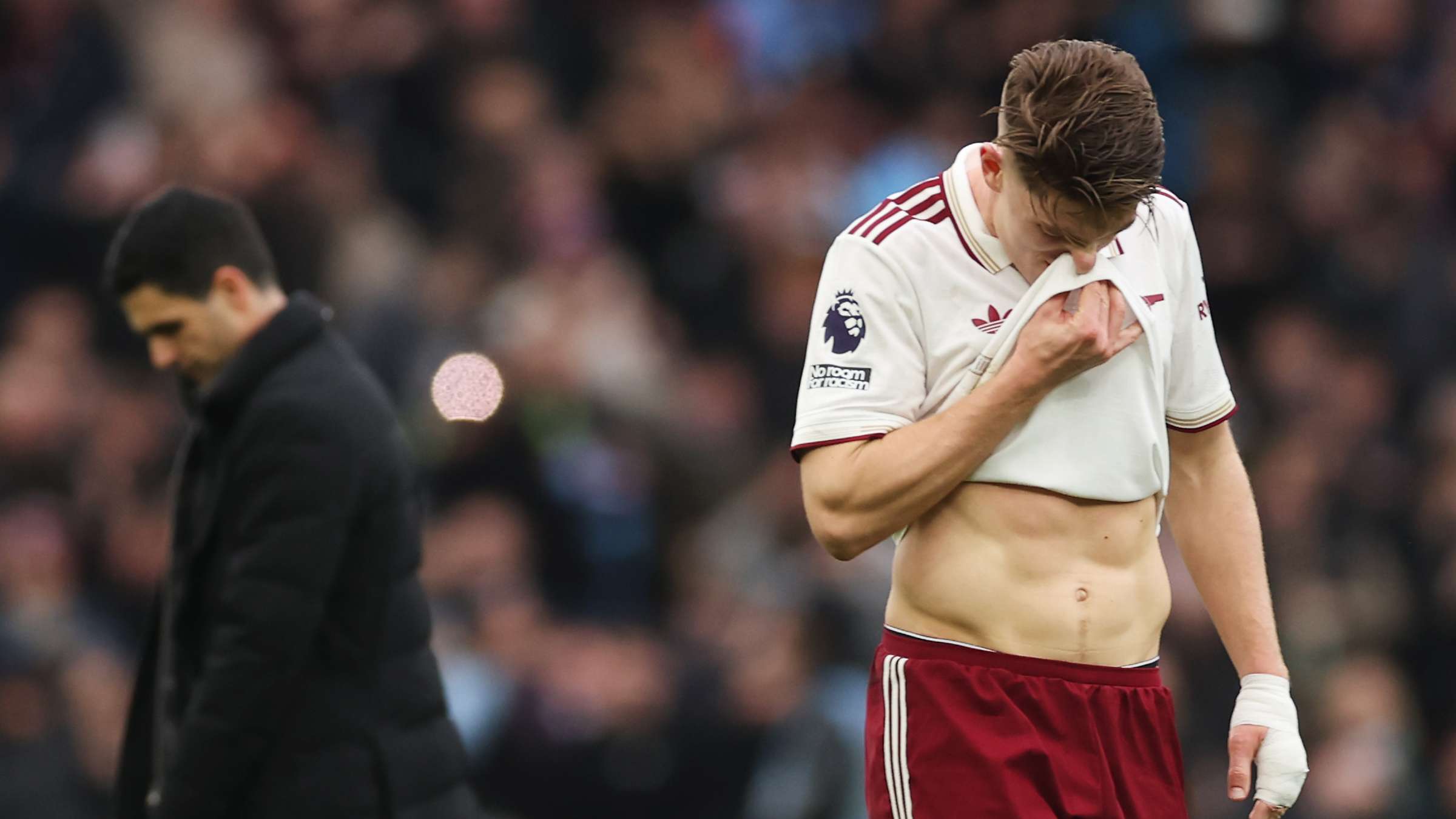 Aston Villa v Arsenal - Premier League