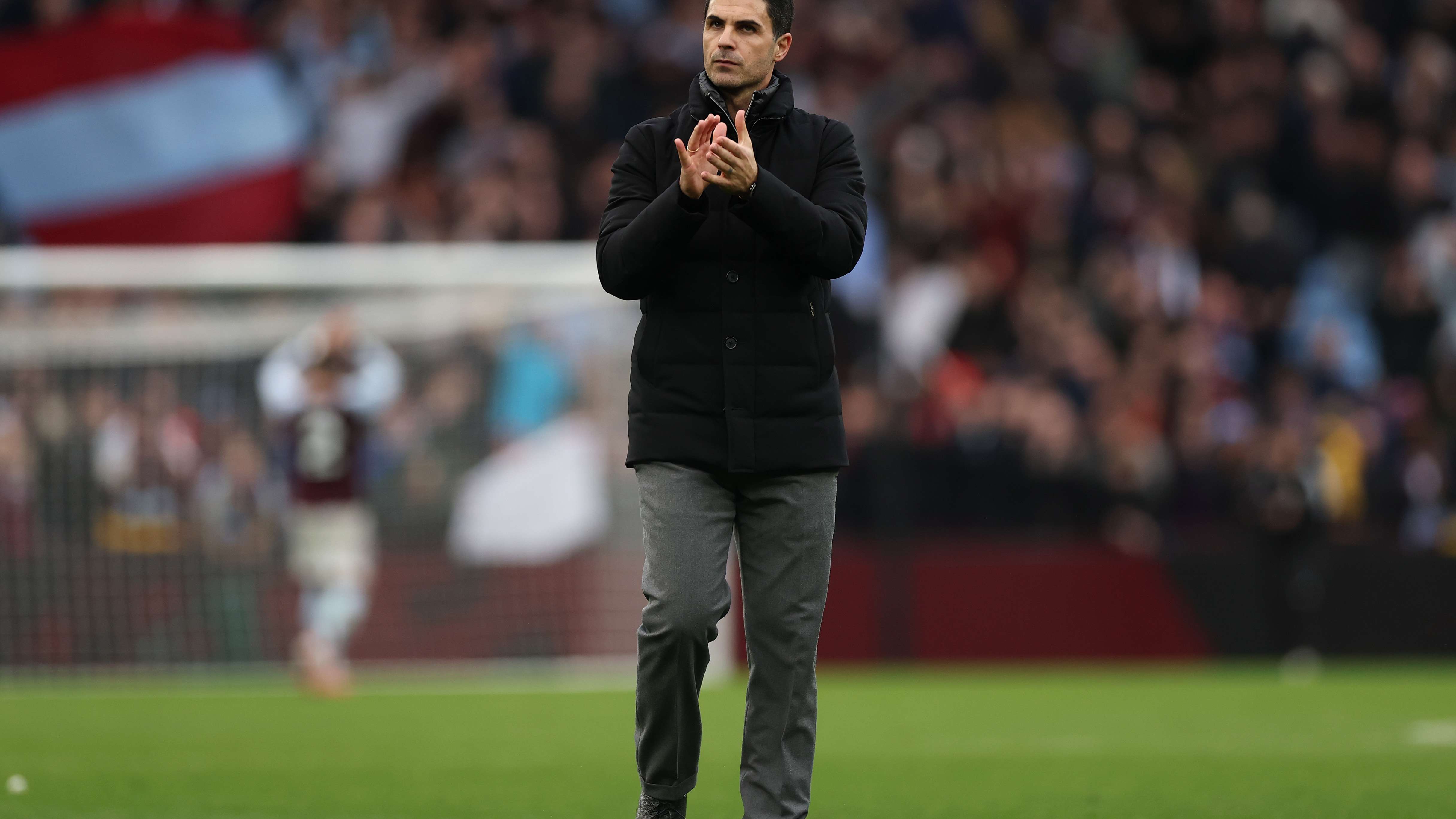 Aston Villa v Arsenal - Premier League