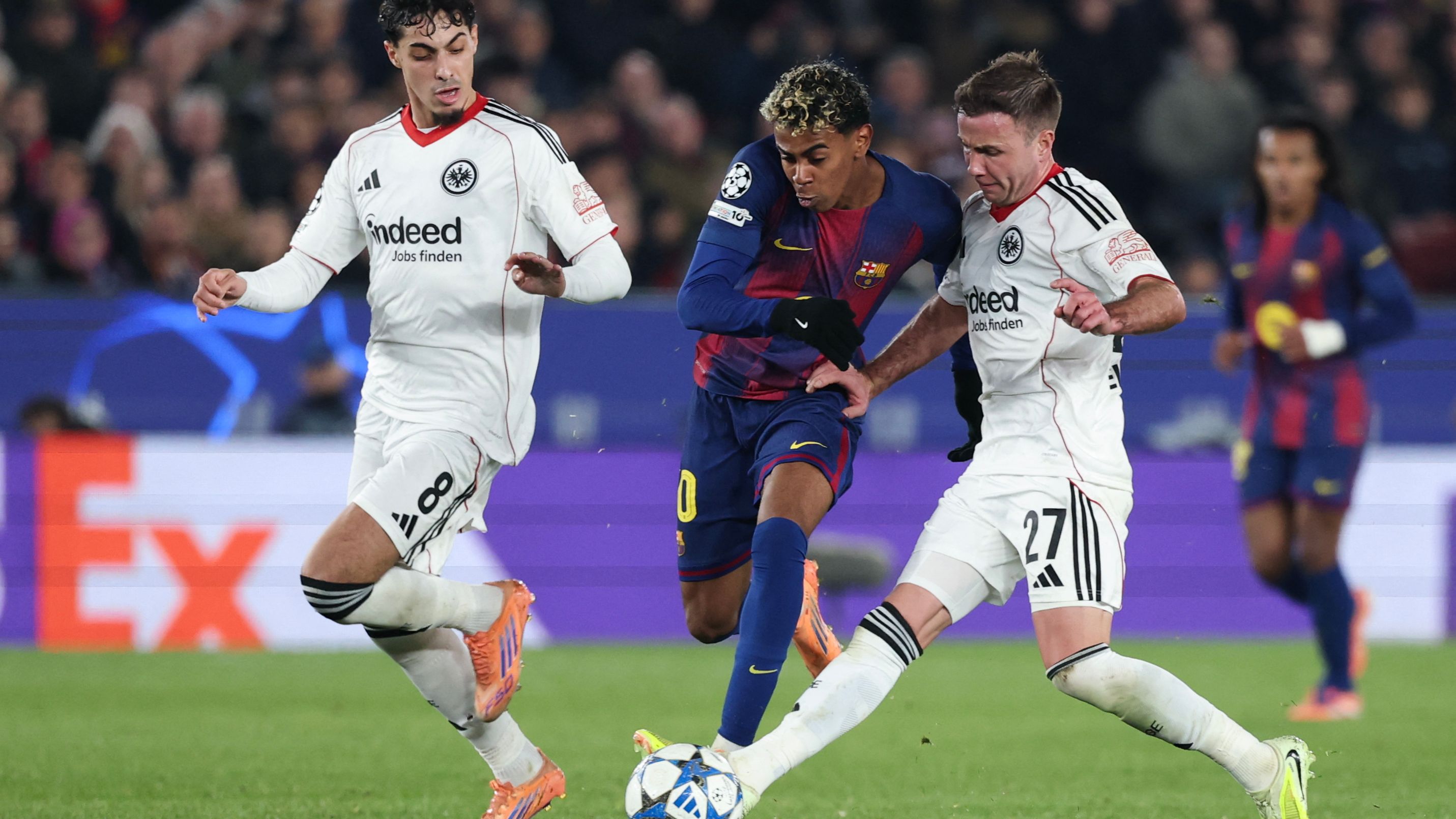 Barcellona Eintracht Frankfurt Camp Nou UEFA sanzioni