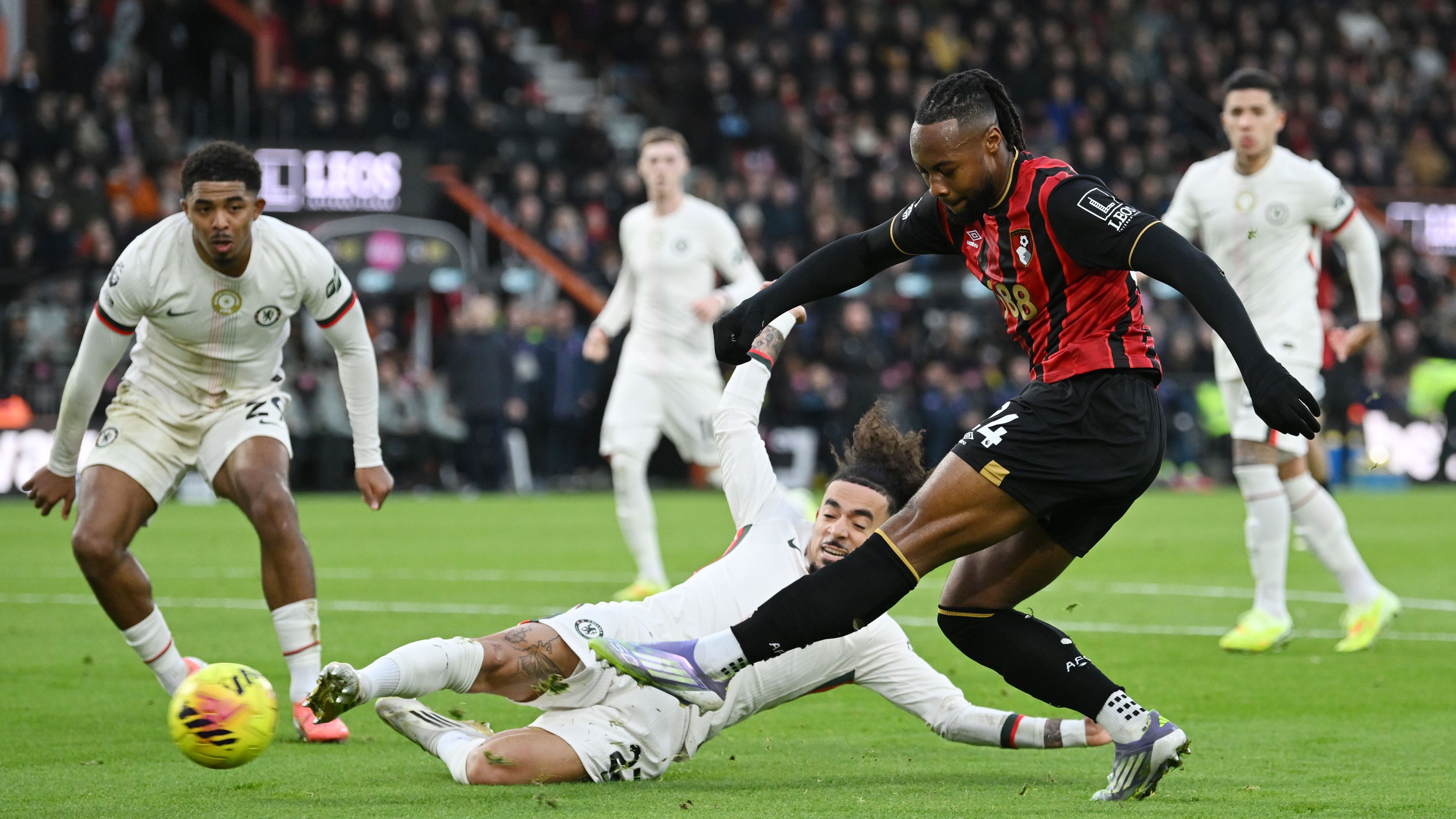 Bournemouth v Chelsea - Premier League
