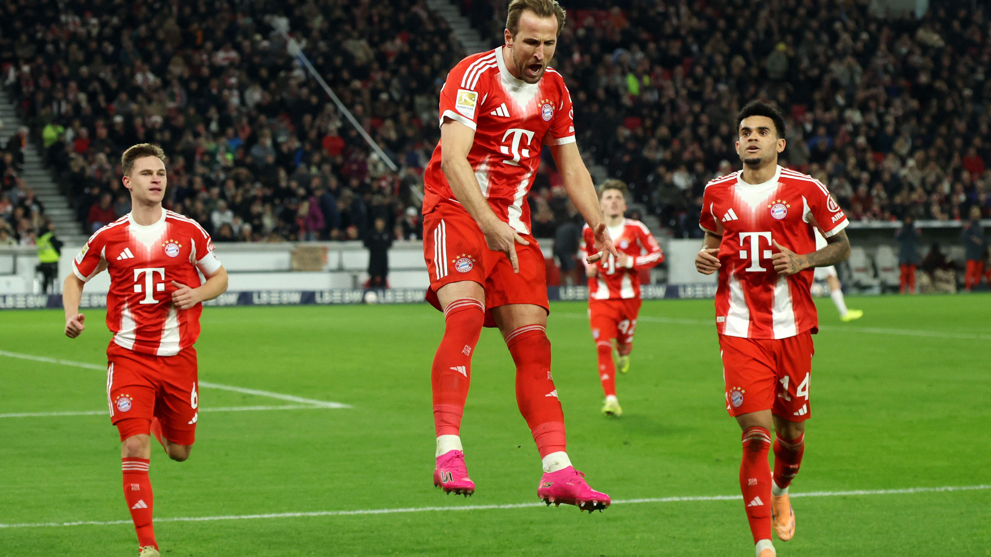 Hat-trick de Kane para Bayern contra Stuttgart