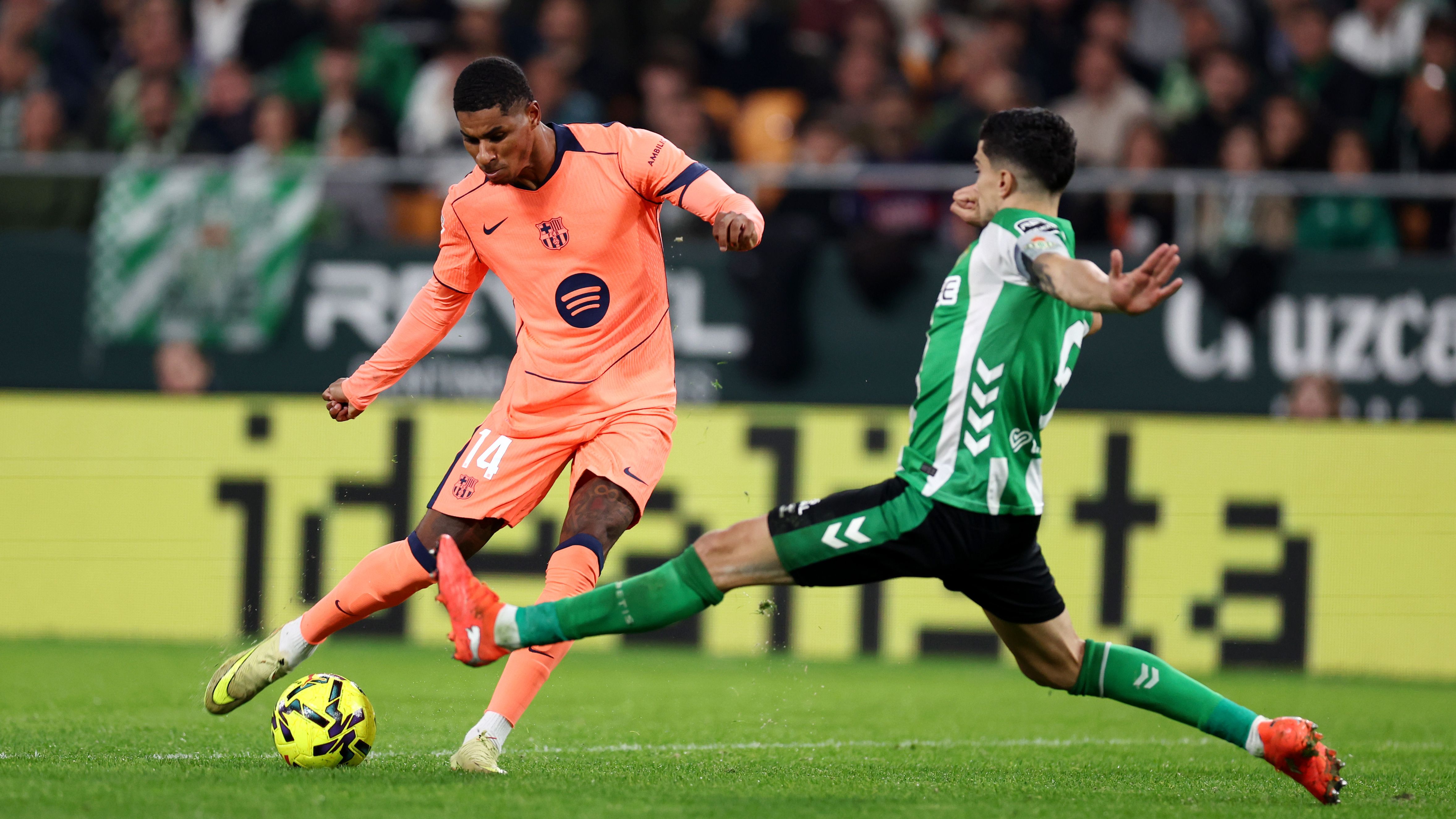 Real Betis Balompie v FC Barcelona - LaLiga EA Sports