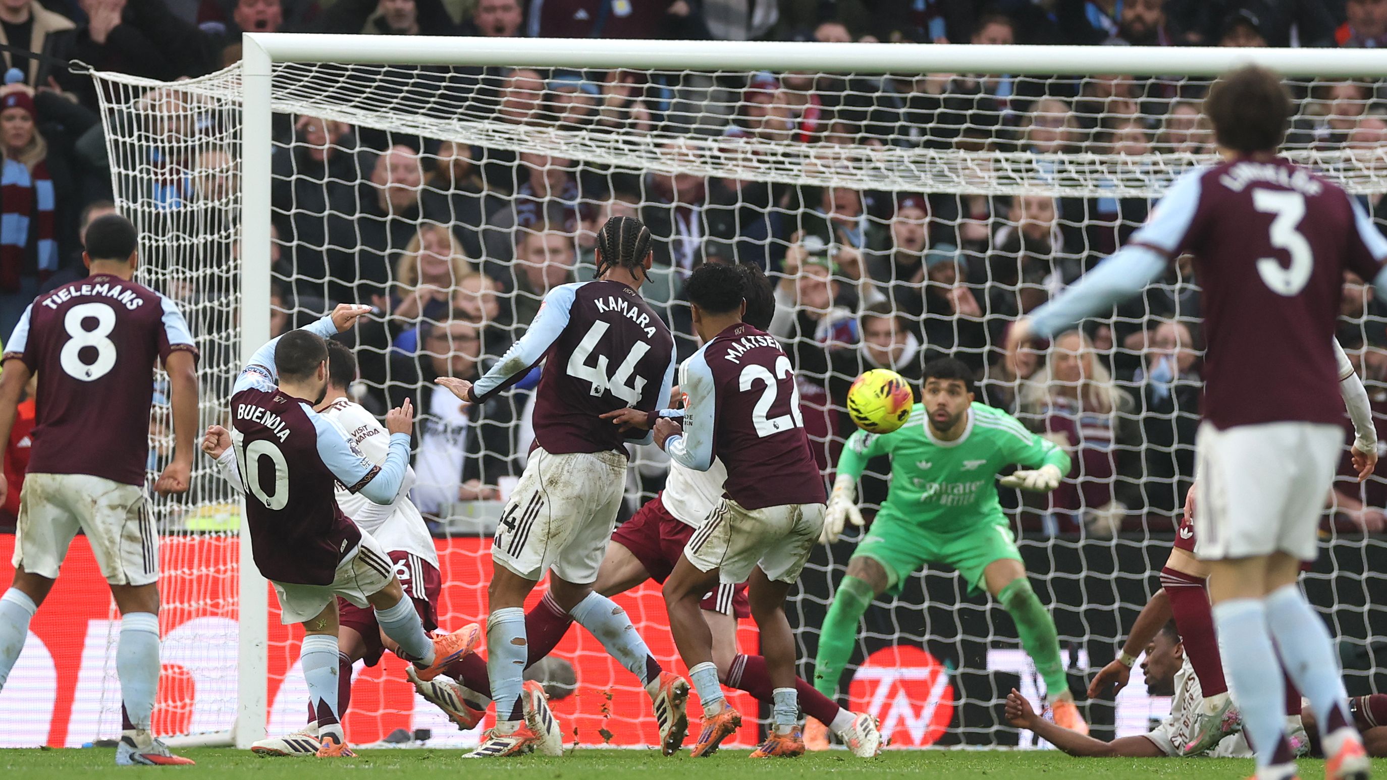 Aston Villa v Arsenal - Premier League