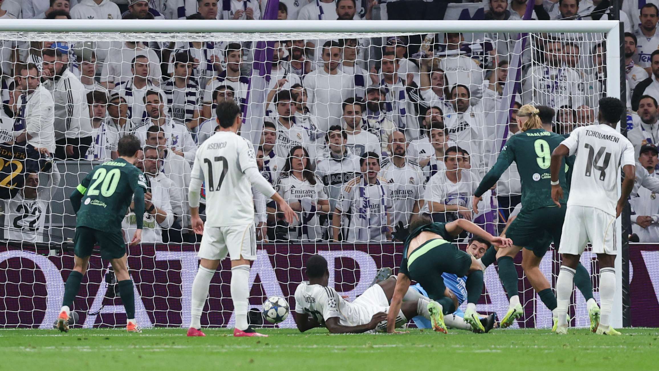 FBL-EUR-C1-REAL MADRID-MAN CITY