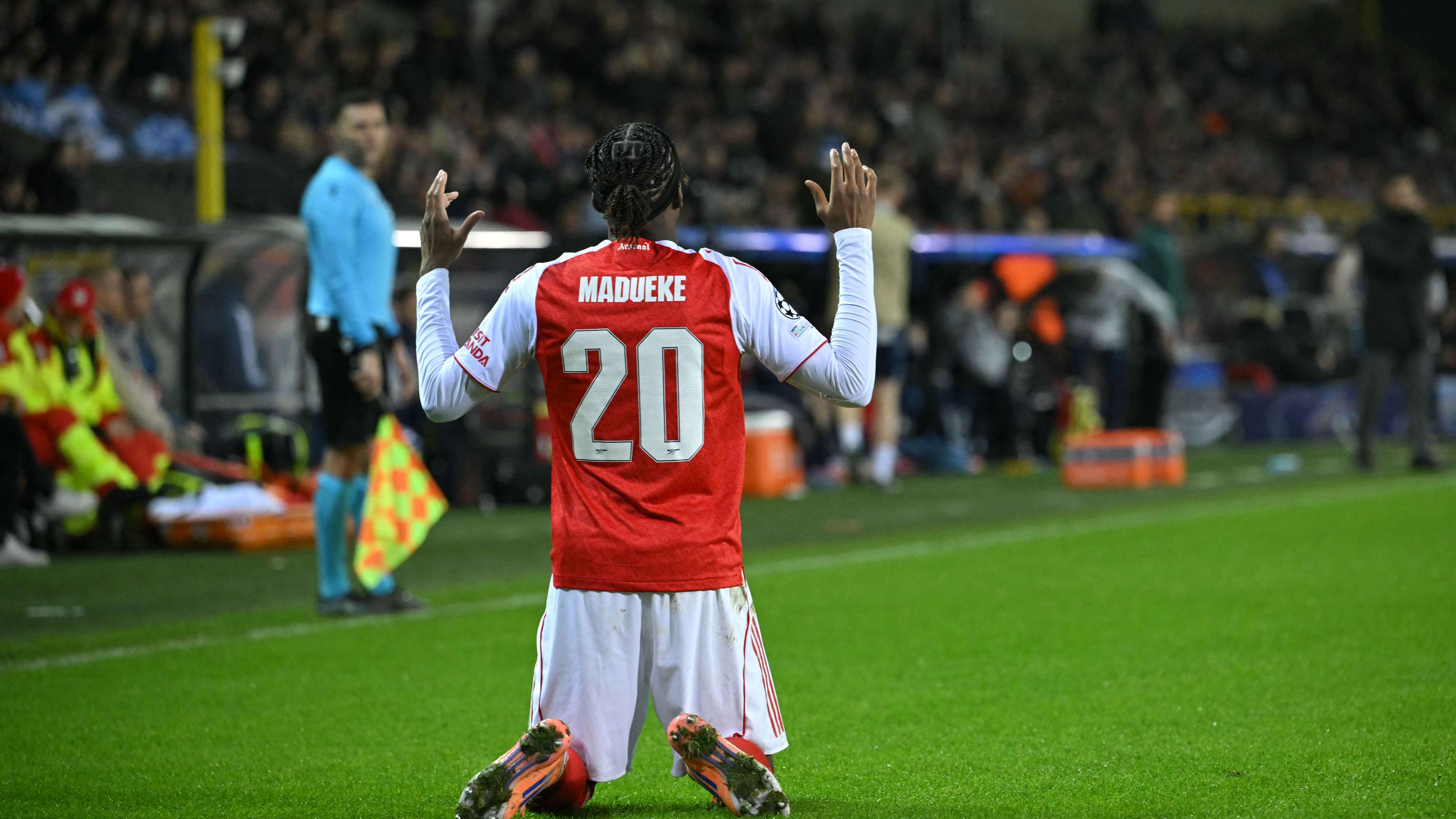 TOPSHOT-FBL-EUR-C1-BRUGGE-ARSENAL