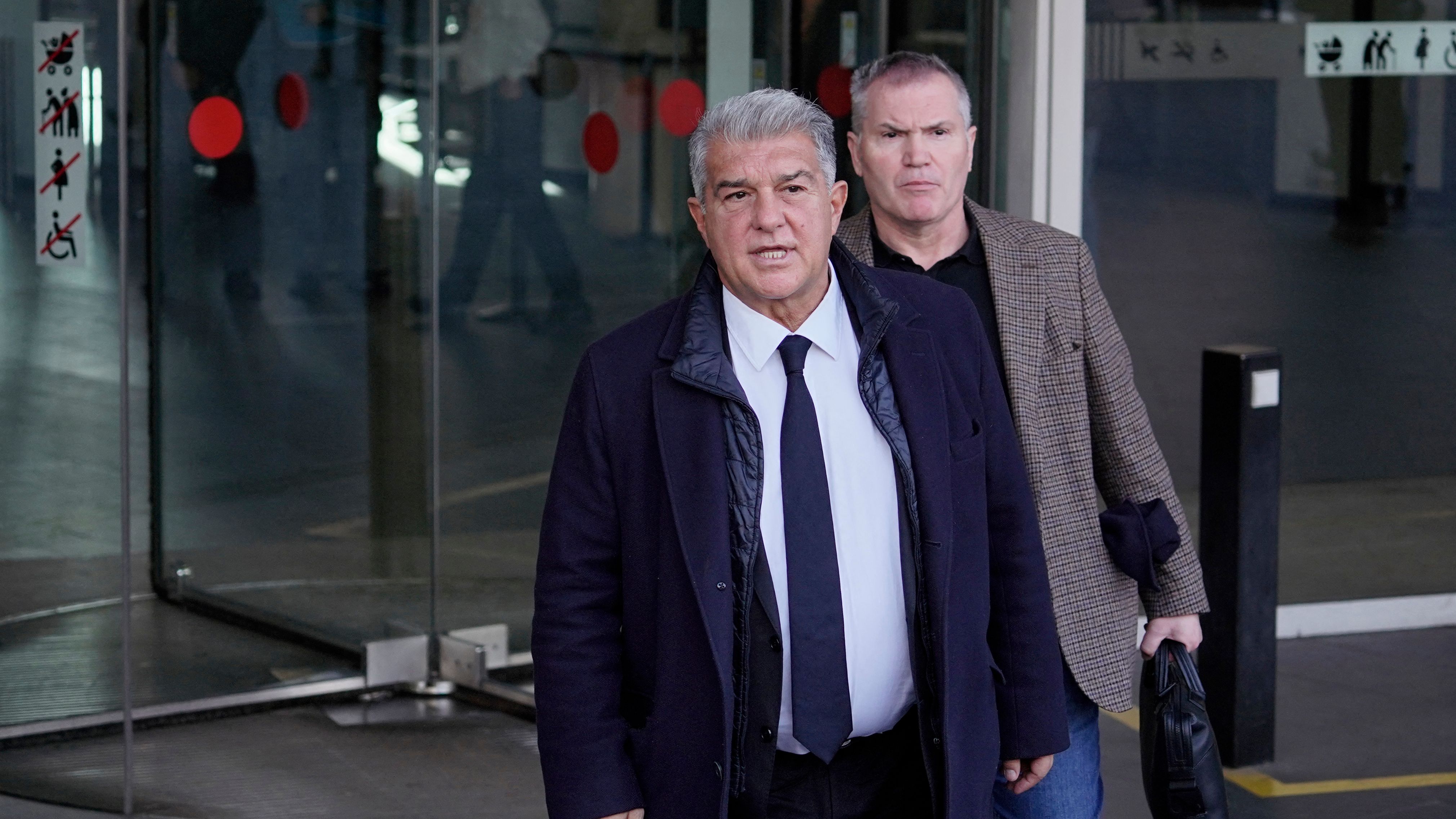 فيكتور فونت يشعل الحرب: هناك خطة لإسقاط لابورتا