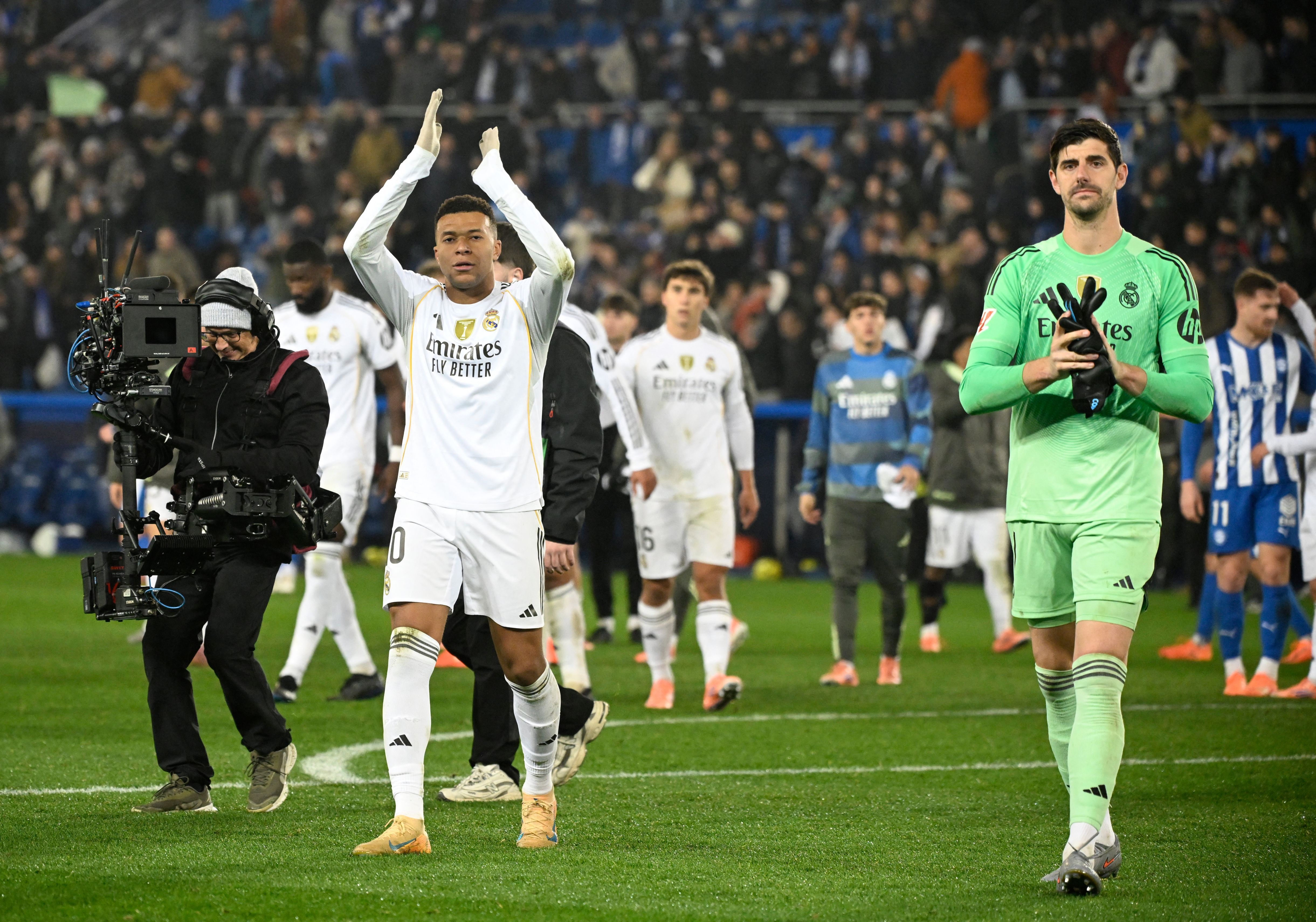 FBL-ESP-LIGA-ALAVES-REAL MADRID