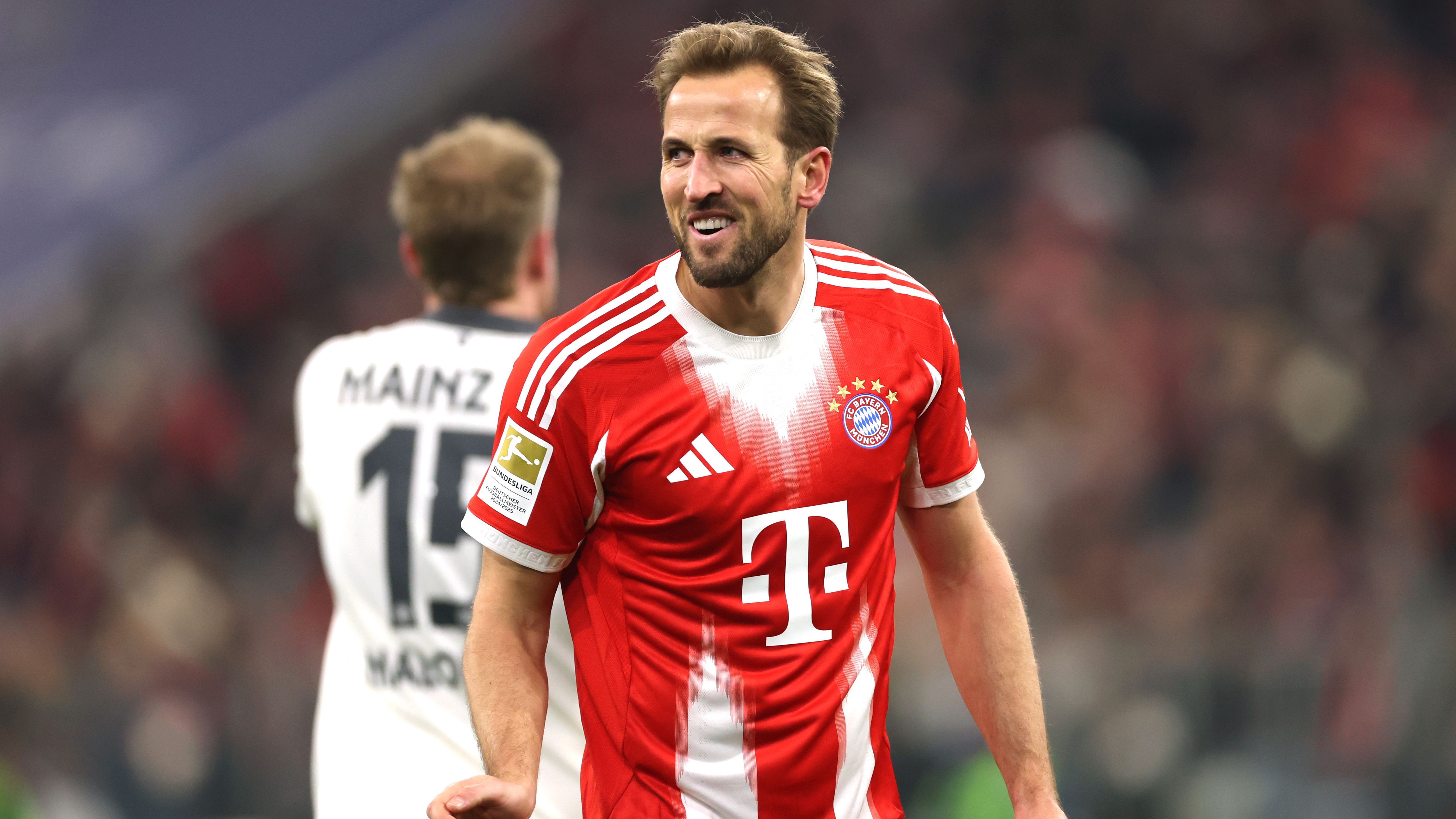 FC Bayern München v 1. FSV Mainz 05 - Bundesliga