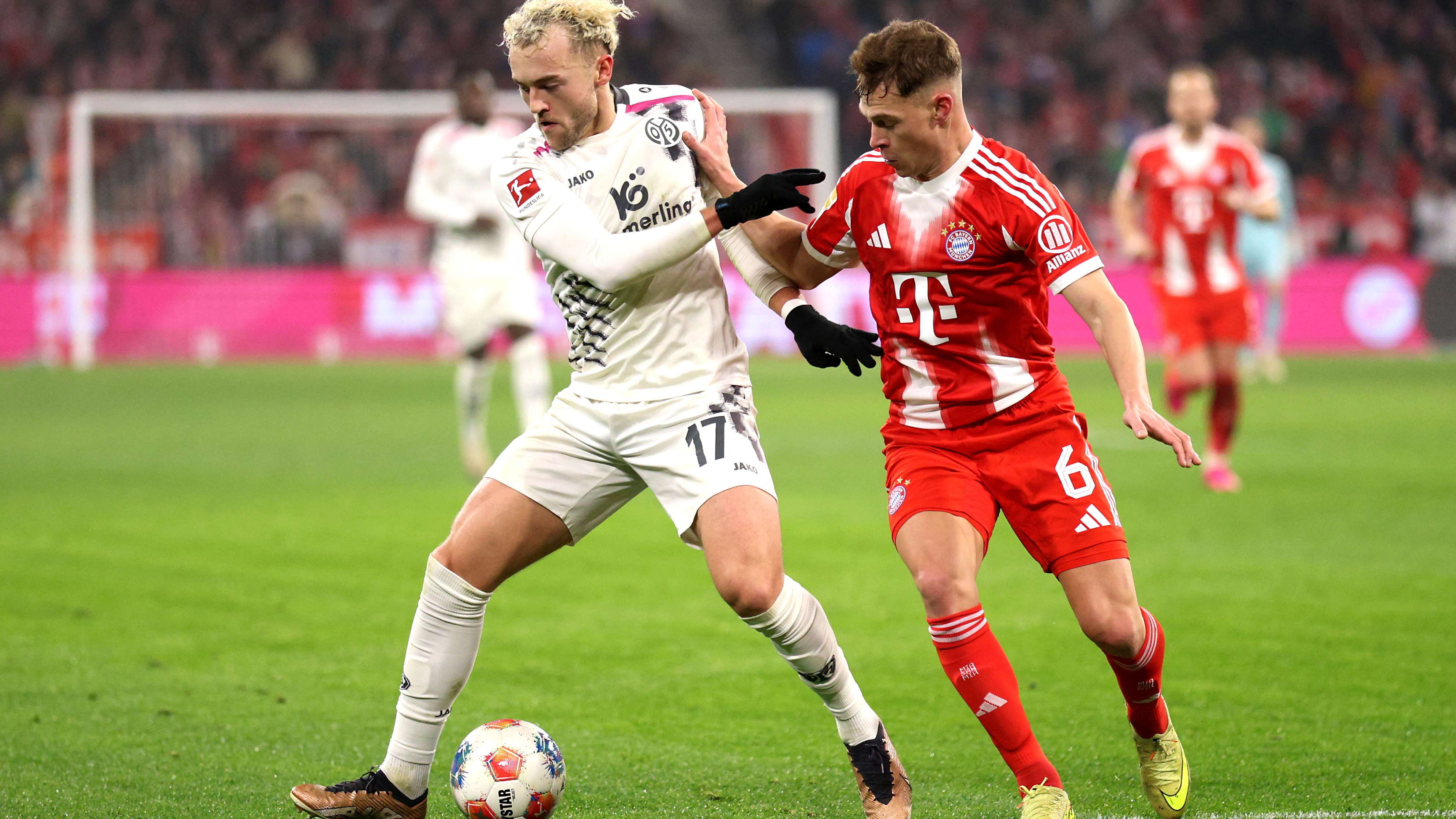 FC Bayern München v 1. FSV Mainz 05 - Bundesliga