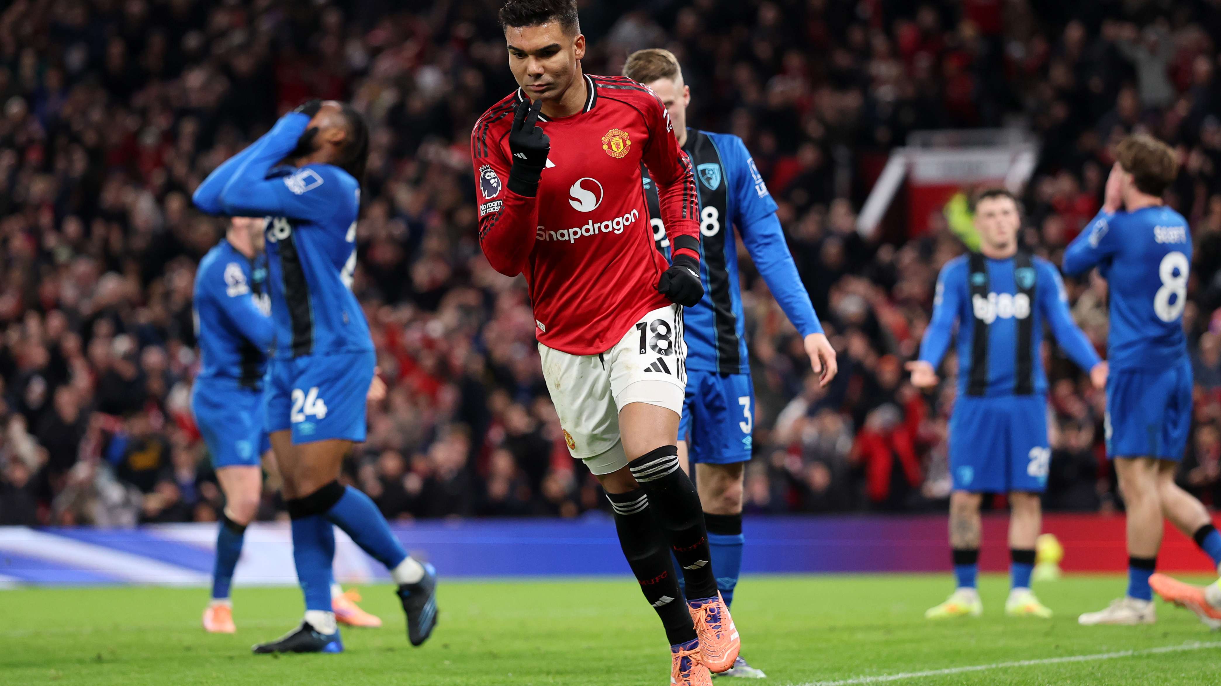 Manchester United v Bournemouth - Premier League