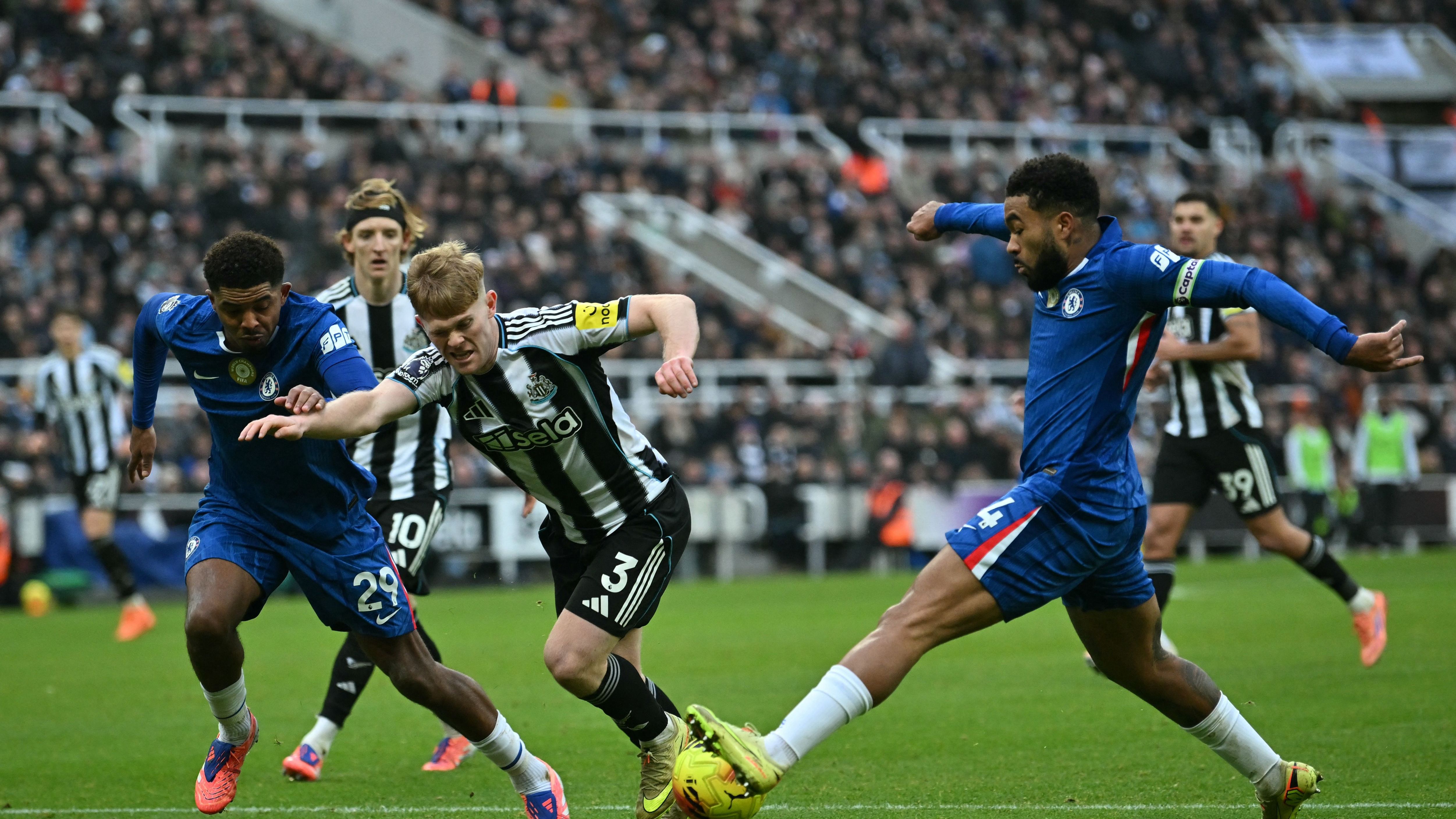 FBL-ENG-PR-NEWCASTLE-CHELSEA