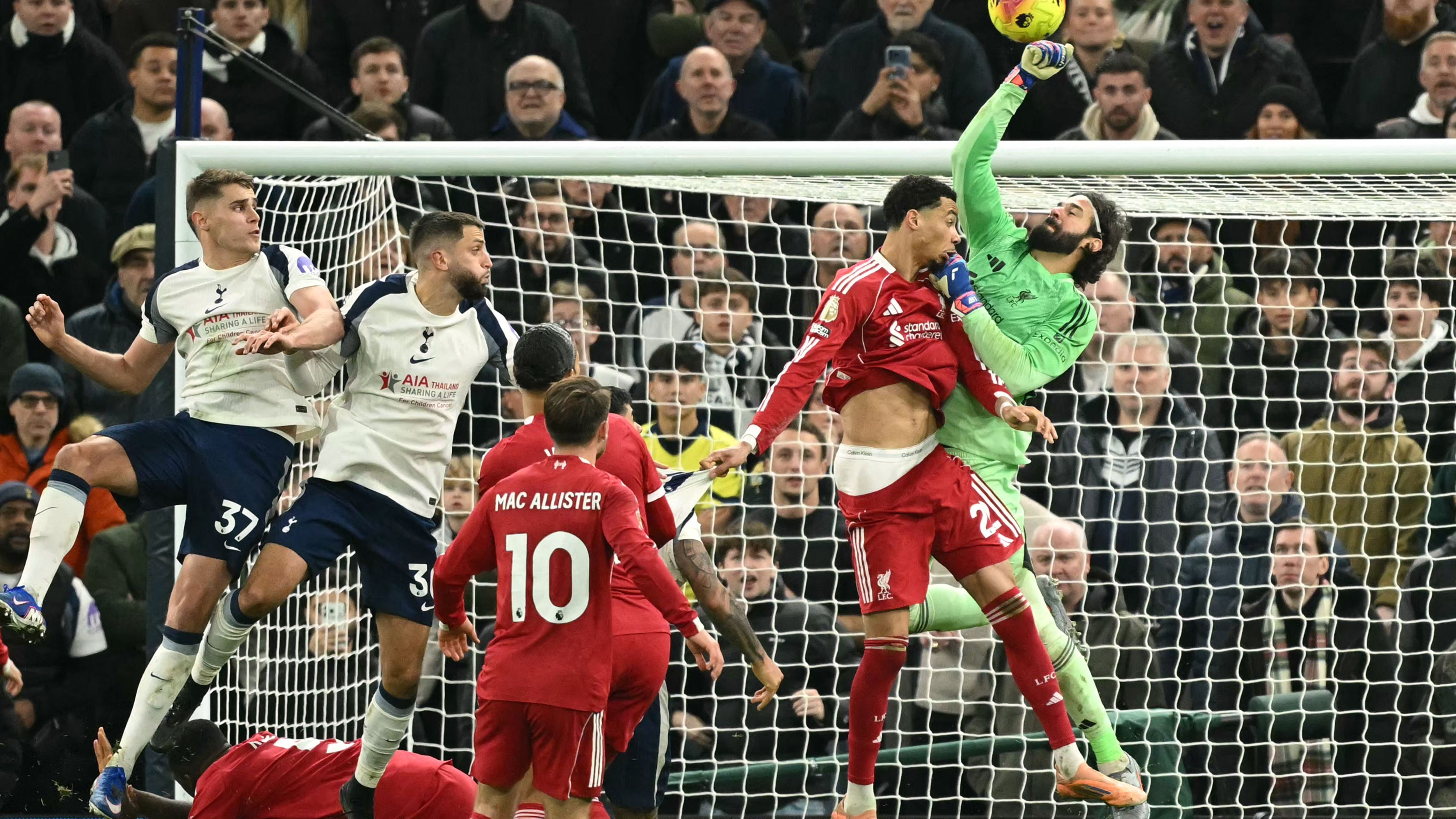 FBL-ENG-PR-TOTTENHAM-LIVERPOOL