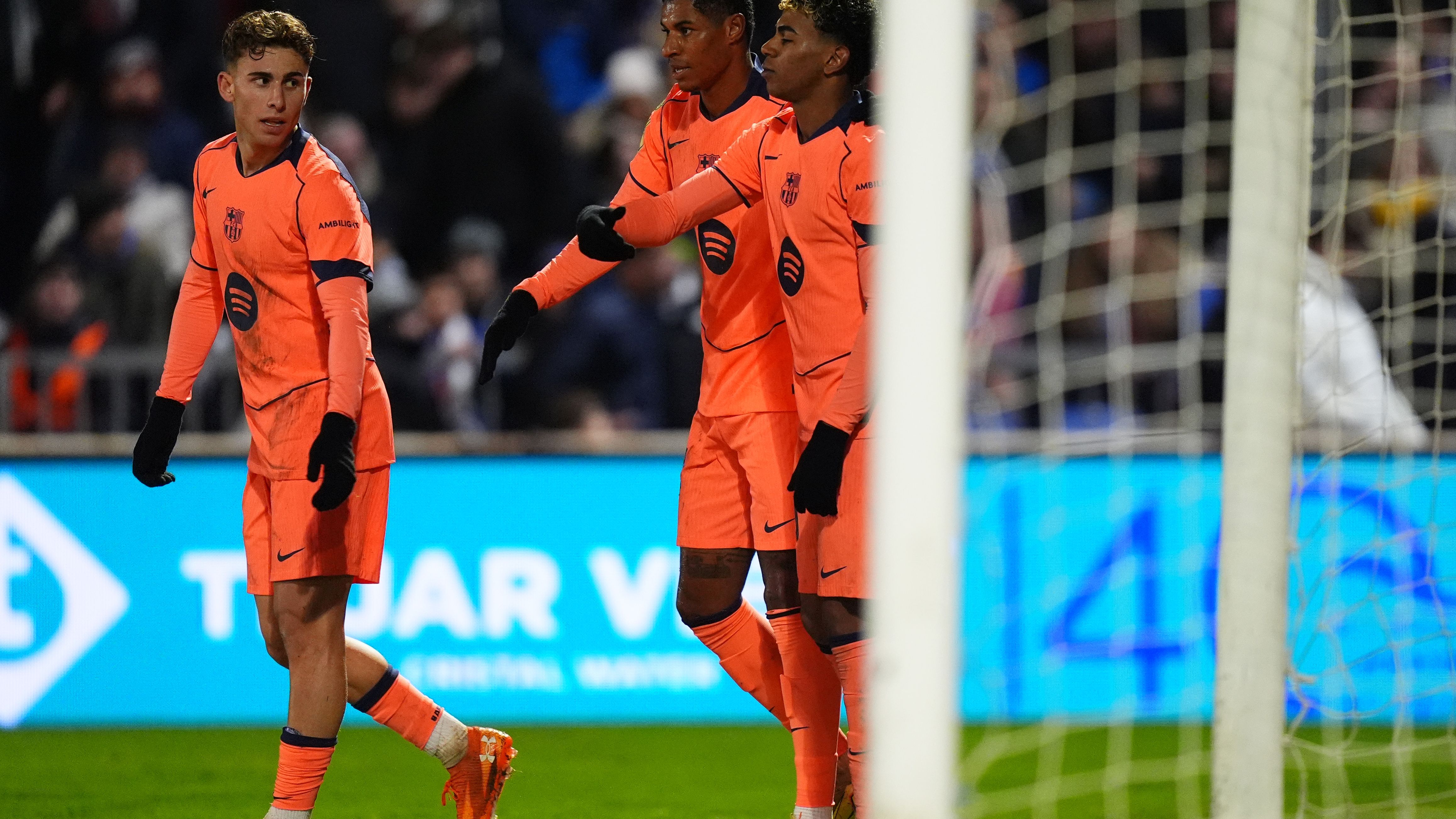 CD Guadalajara v FC Barcelona - Copa del Rey