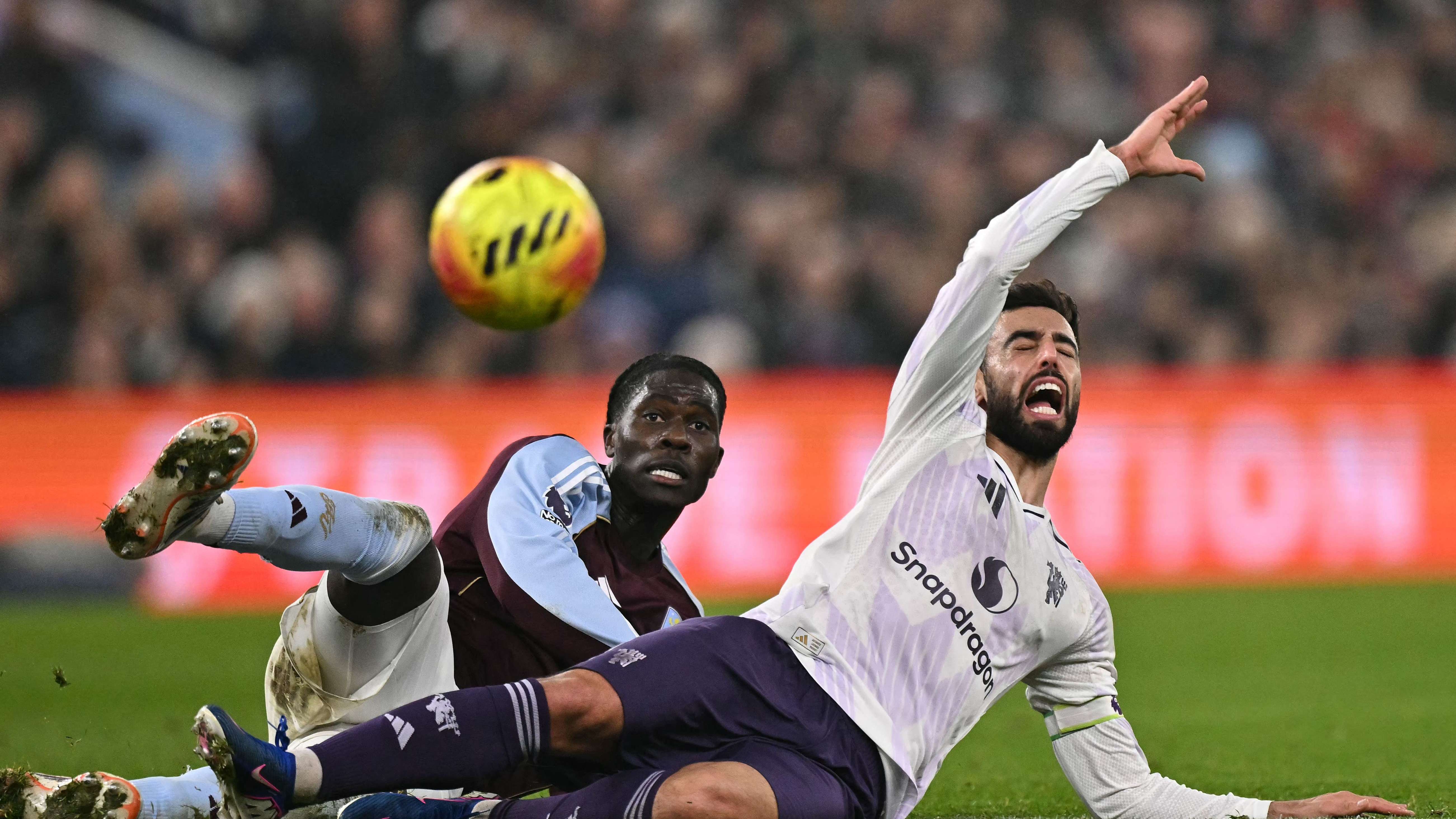 FBL-ENG-PR-ASTON VILLA-MAN UTD