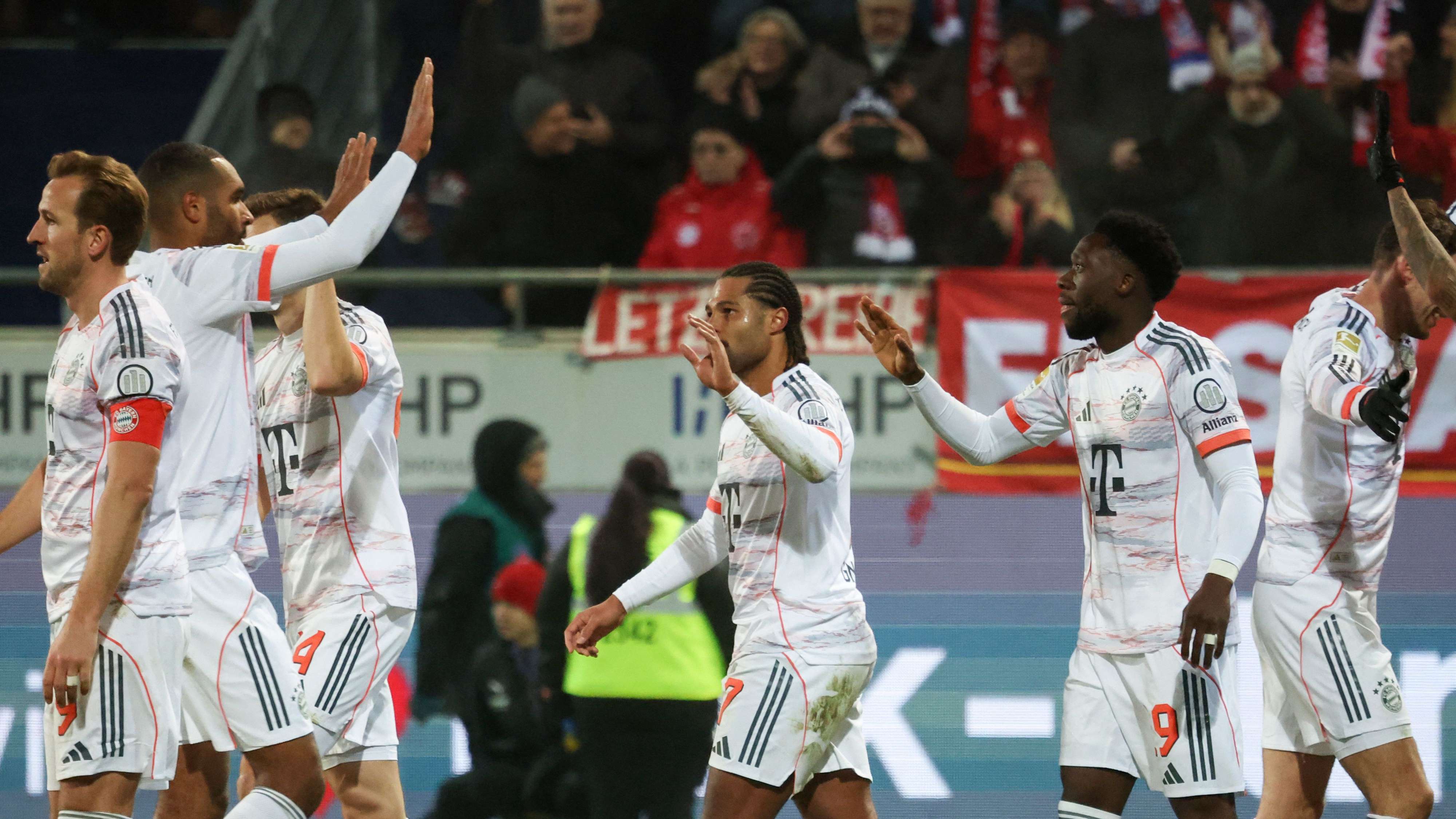 FBL-GER-BUNDESLIGA-HEIDENHEIM-BAYERN MUNICH