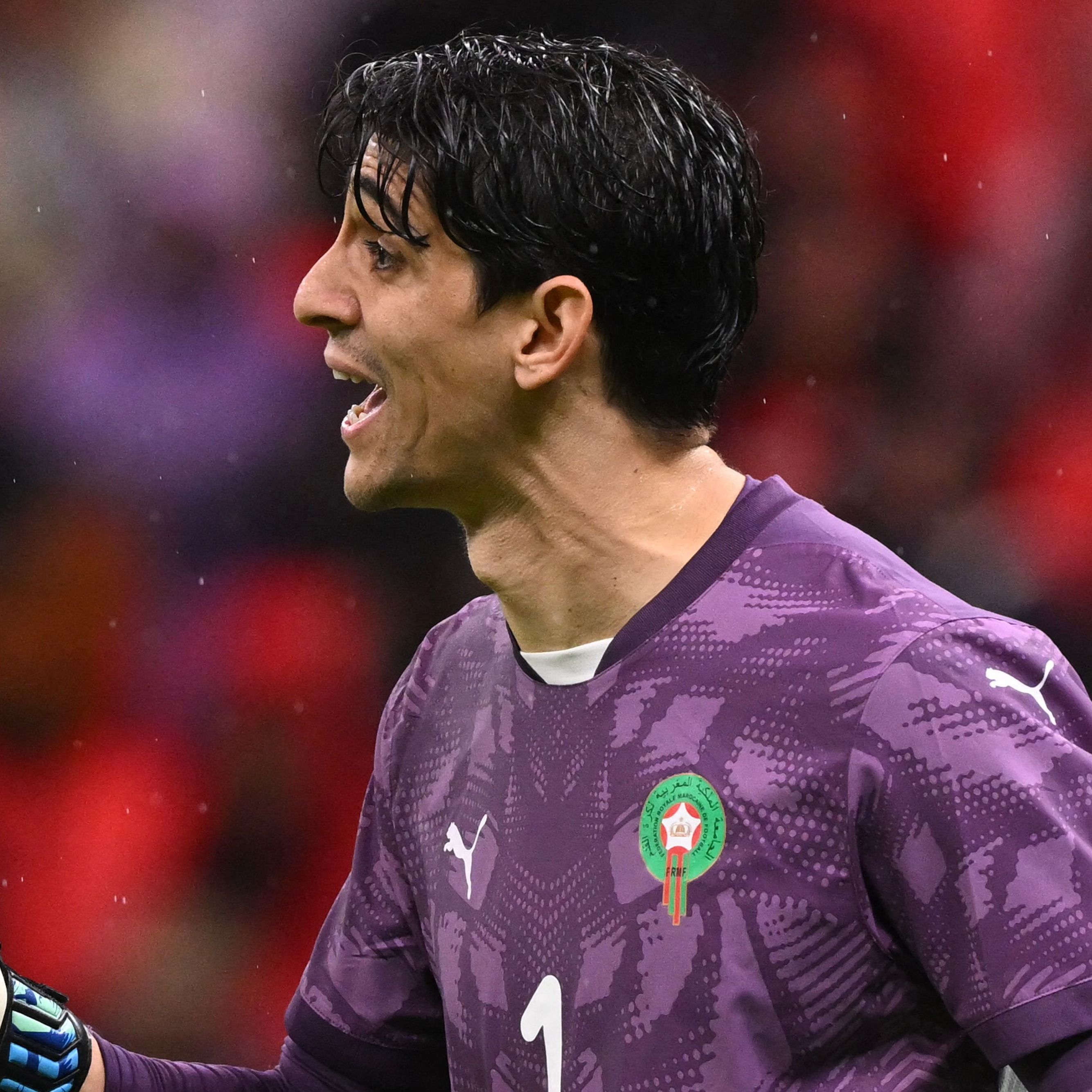 Foto di Yassine Bono tra Al Hilal e Wydad Casablanca in una conversazione sulla top 3 non europee