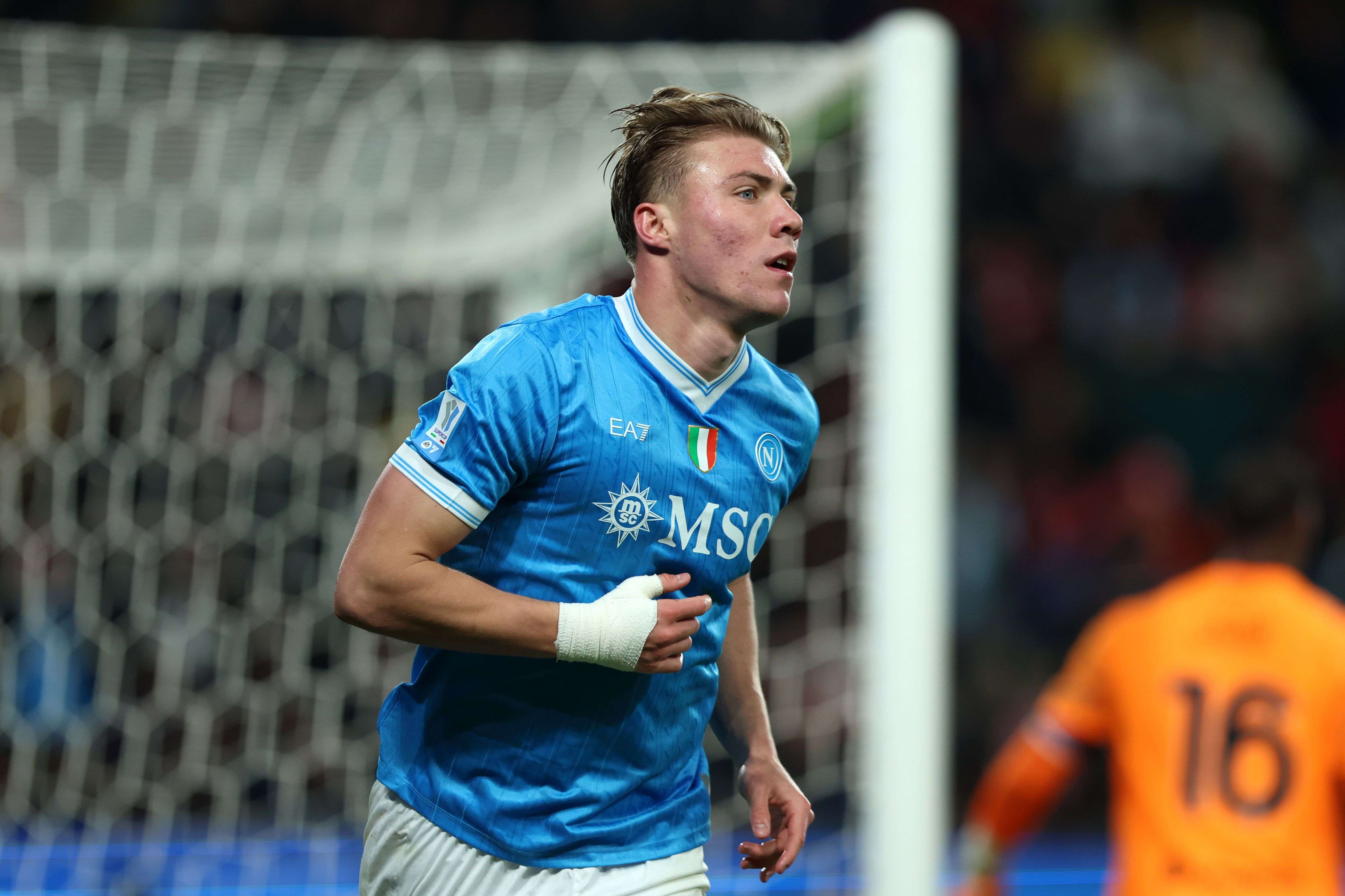 SSC Napoli v AC Milan - Supercoppa Italiana Semifinal