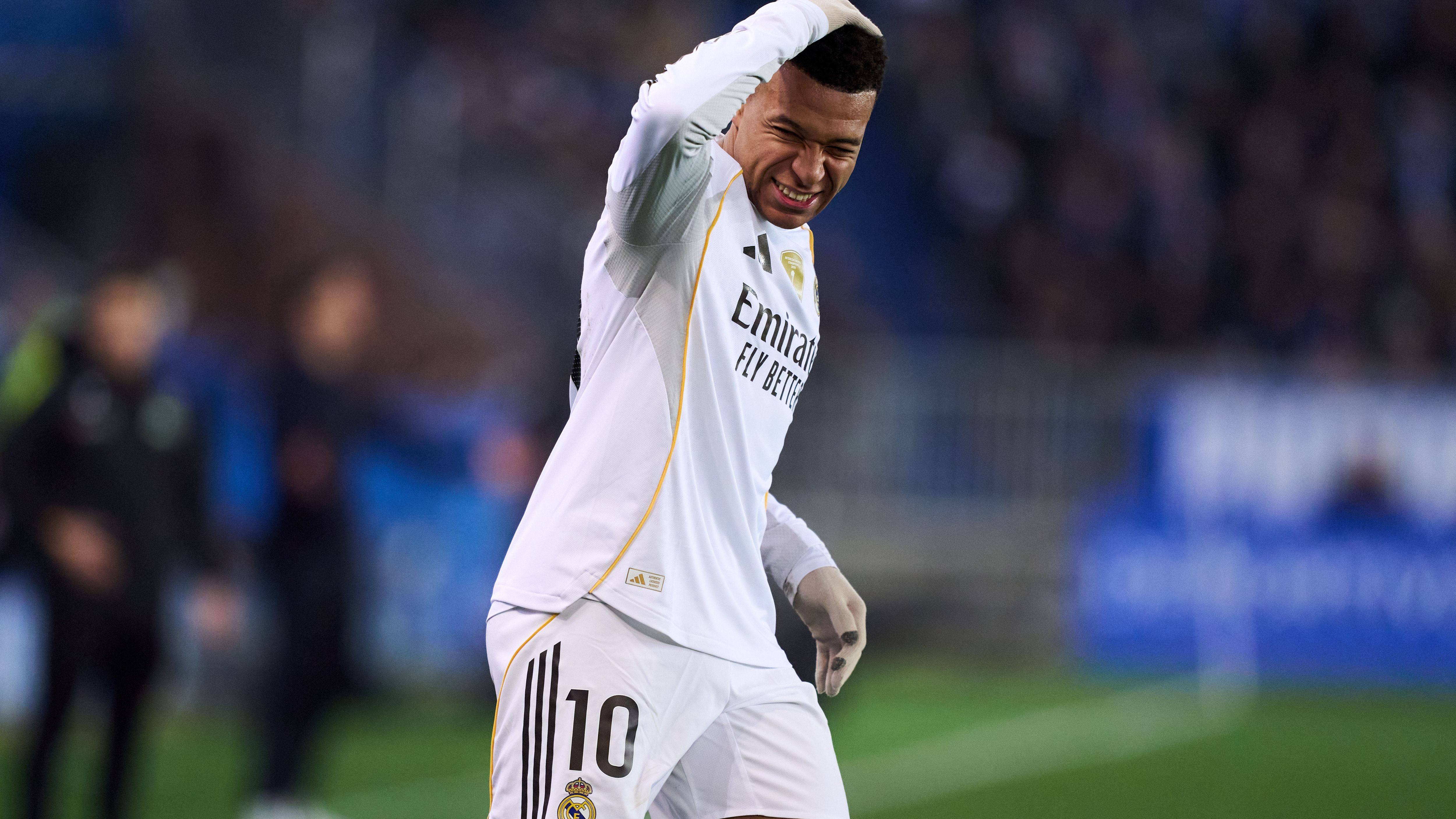 Deportivo Alaves v Real Madrid CF - LaLiga EA Sports