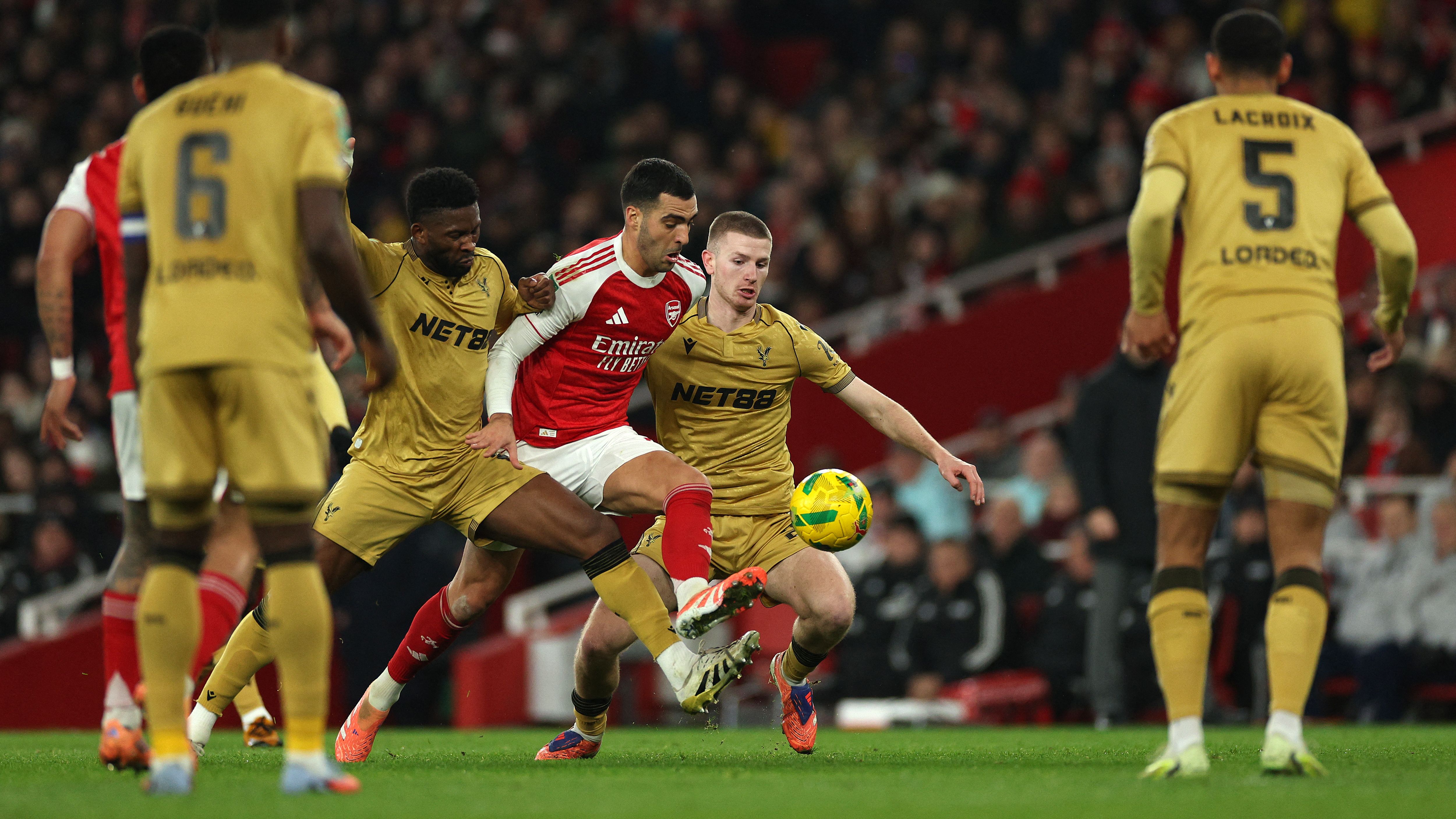 FBL-ENG-LCUP-ARSENAL-CRYSTAL PALACE