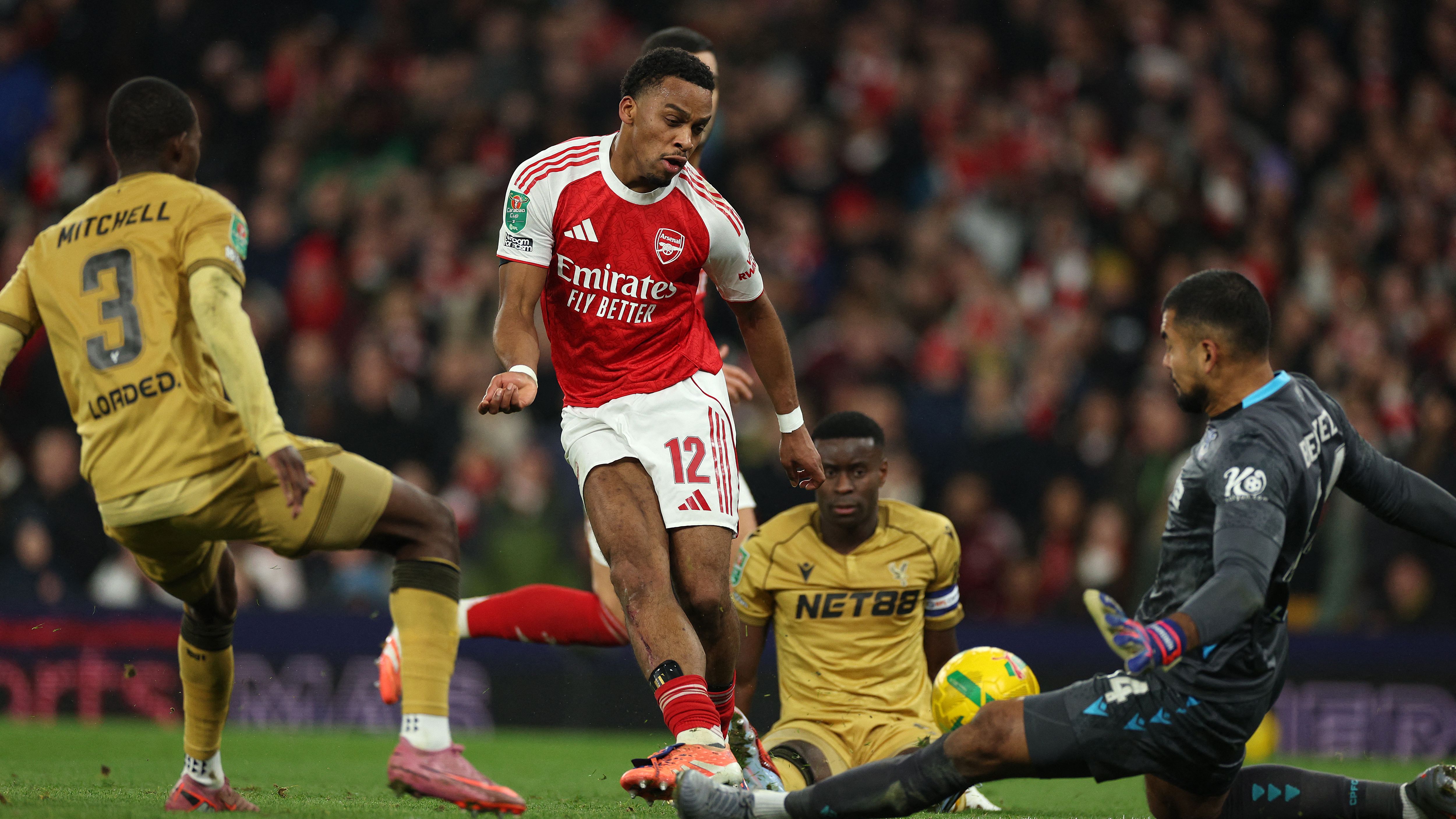 FBL-ENG-LCUP-ARSENAL-CRYSTAL PALACE