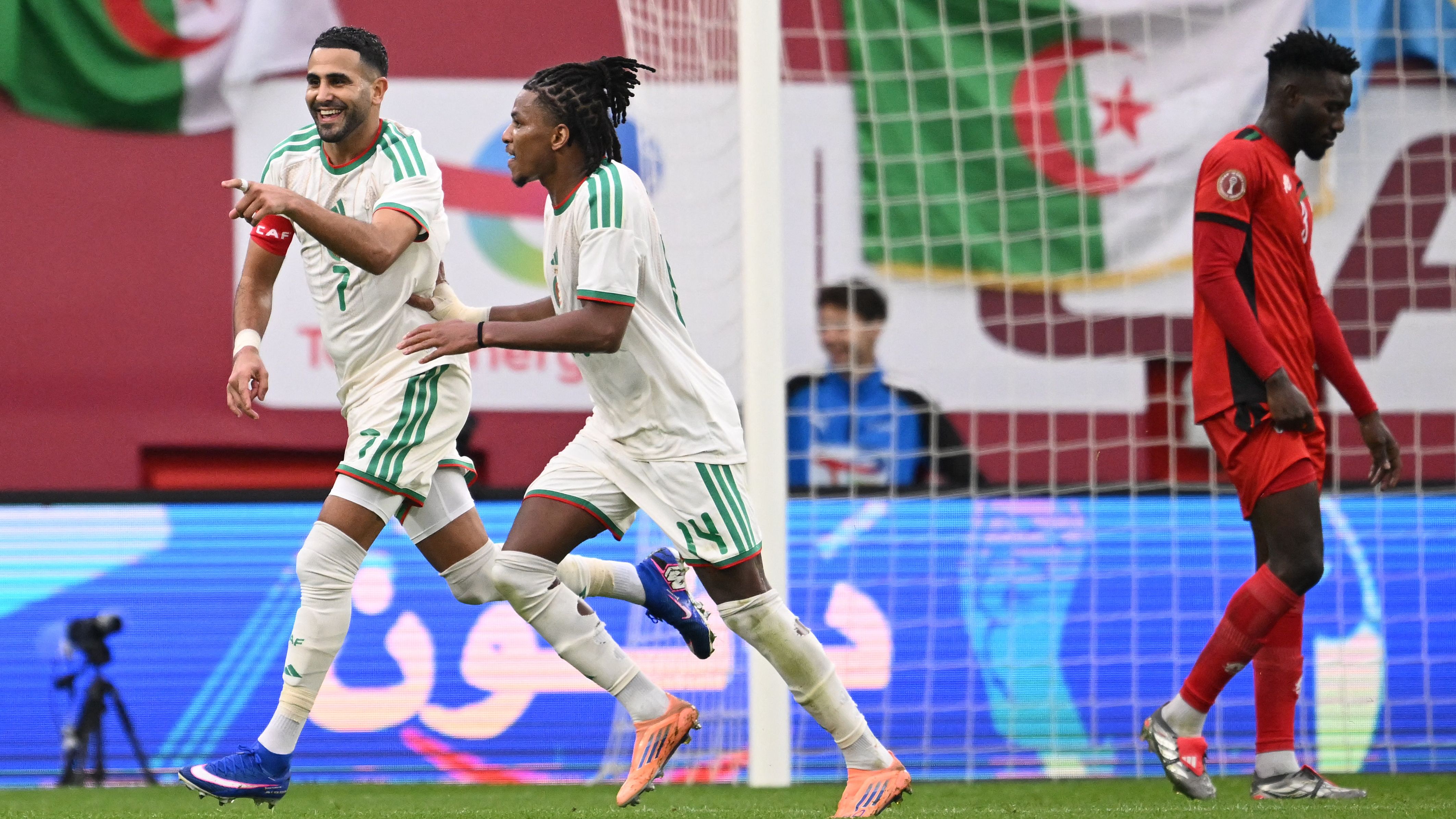 FBL-AFR-2025-MATCH 09-DZA-SDN