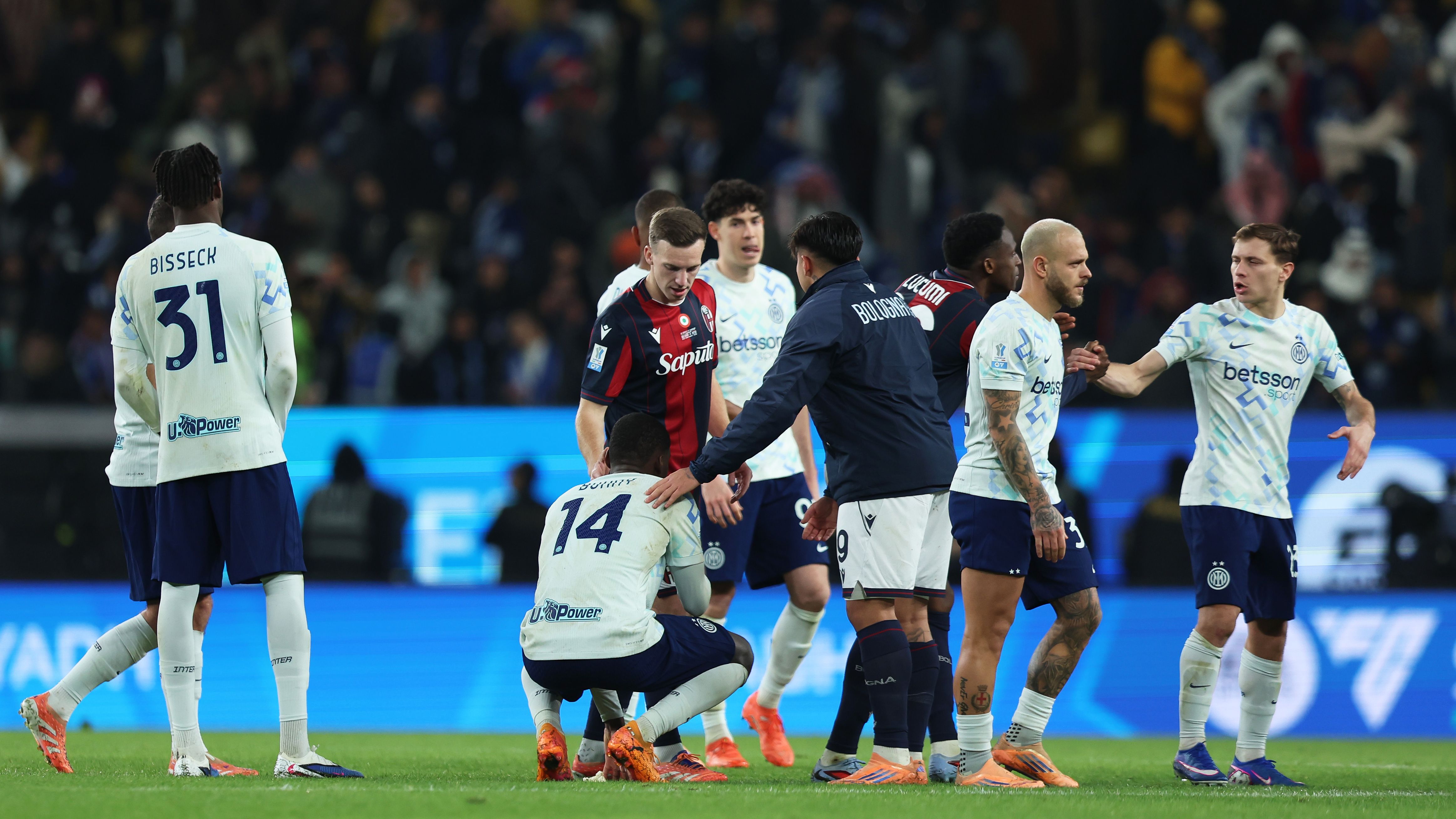 Bologna FC 1909 v FC Internazionale - Supercoppa Italiana Semifinal