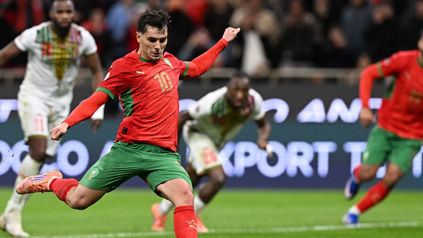 فيديو: إبراهيم دياز يبهج "قلوب اليتامى" في مران المغرب بلفتة إنسانية