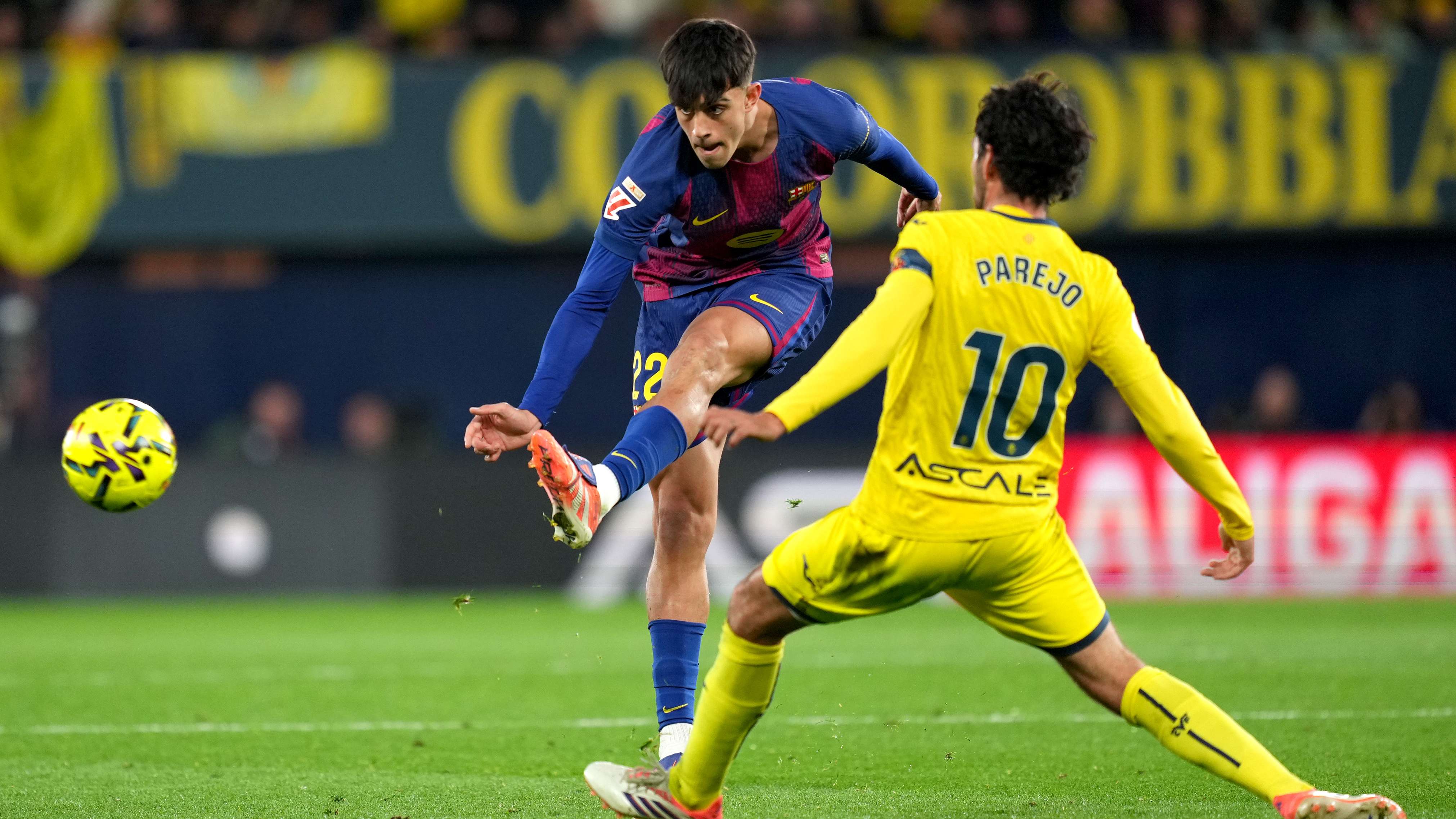 Villarreal CF v FC Barcelona - LaLiga EA Sports