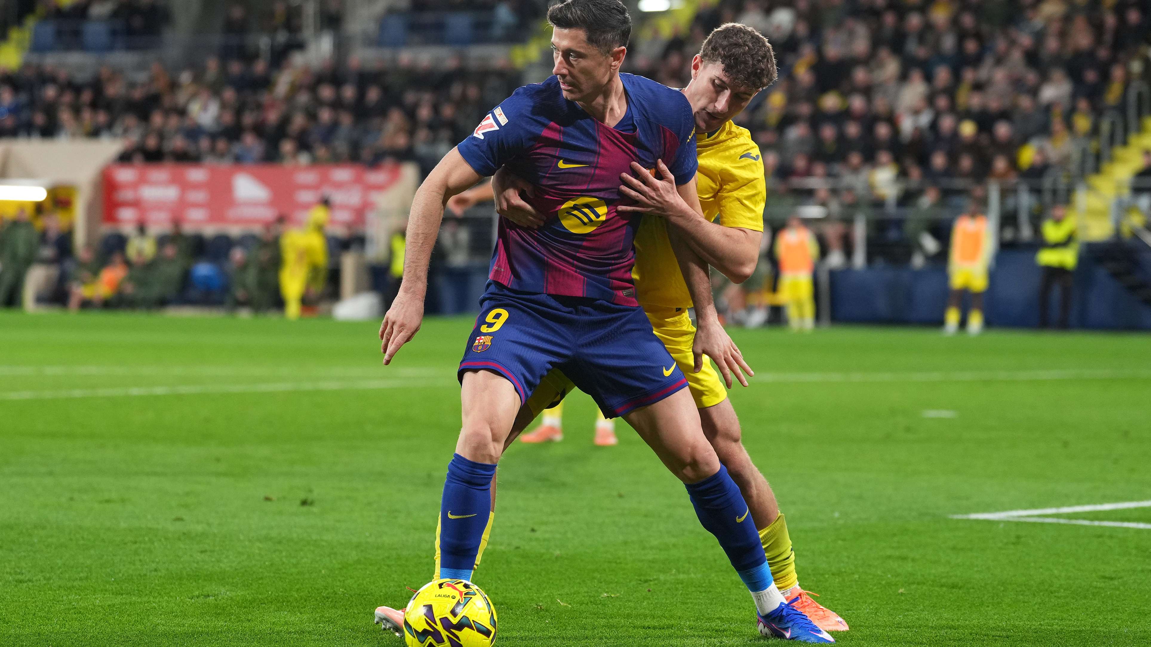 Villarreal CF v FC Barcelona - LaLiga EA Sports